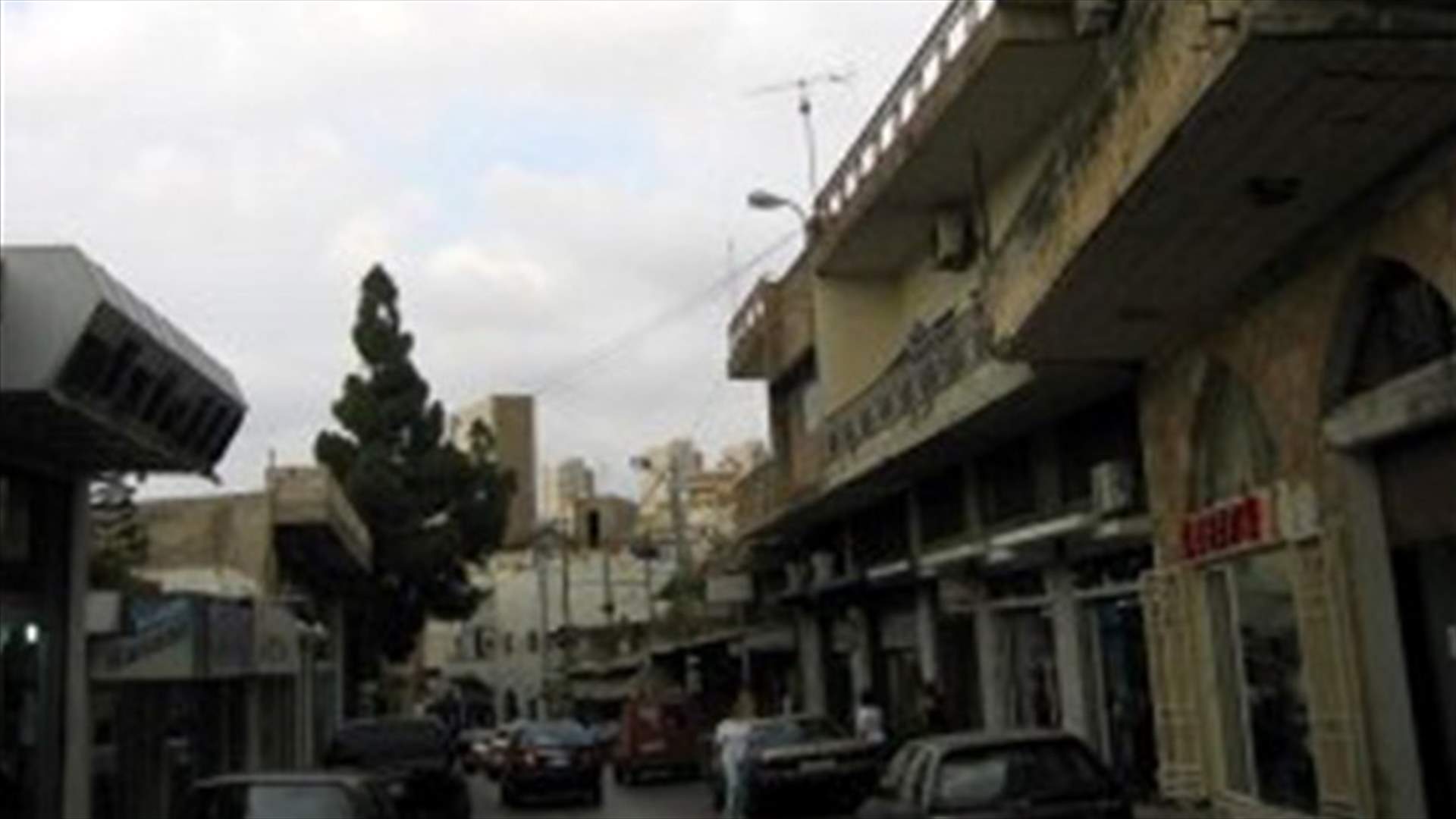 اقفال محالات بيع المشروبات الروحية في منطقة الحدث والسبب اجتماعي