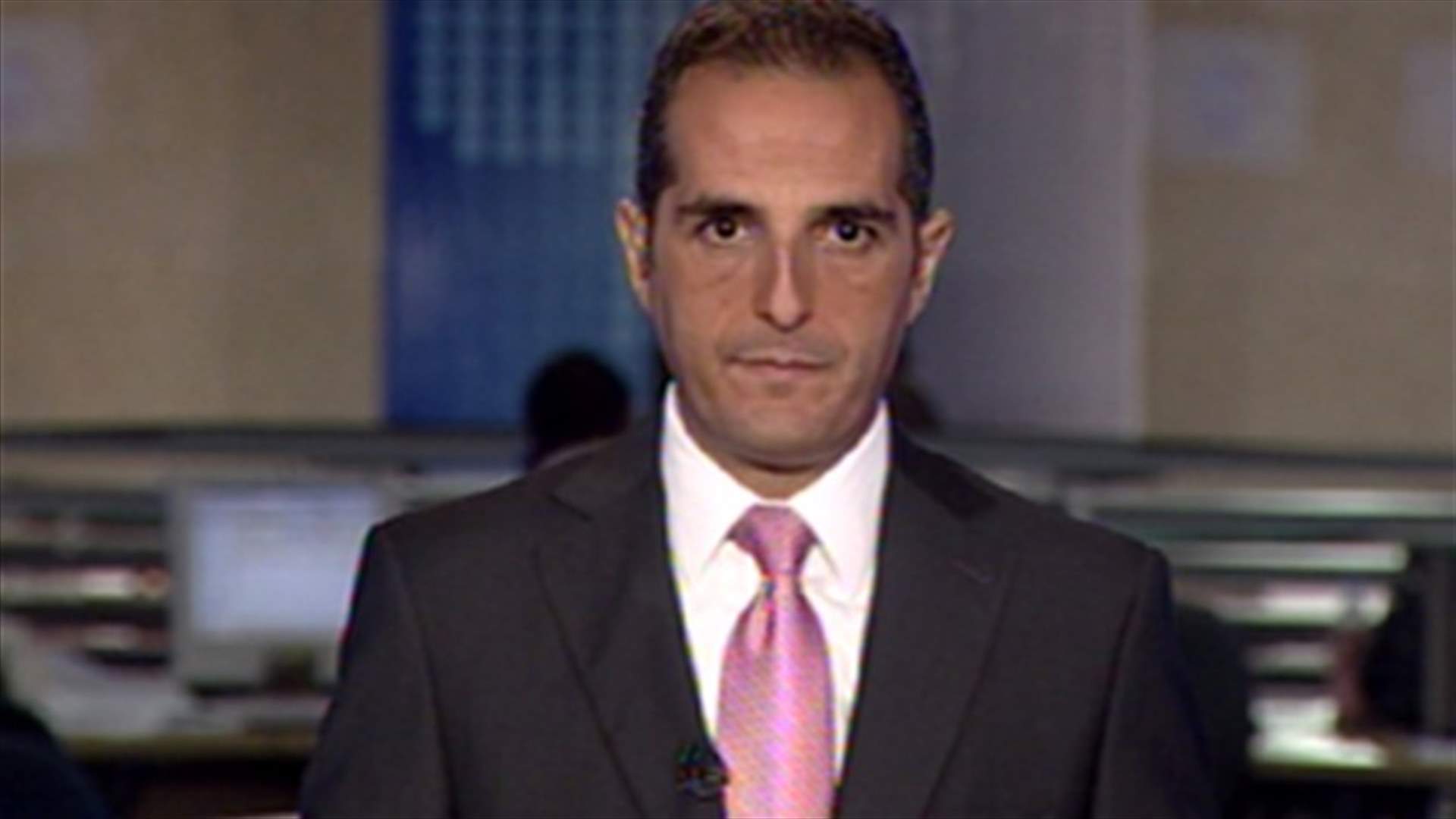 مقدمة النشرة المسائية 18-09-2011