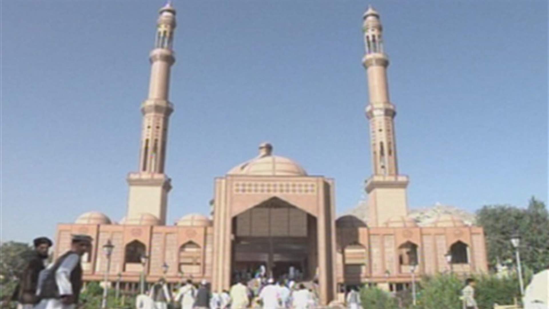 Fitr celebrations continue across Islamic World
