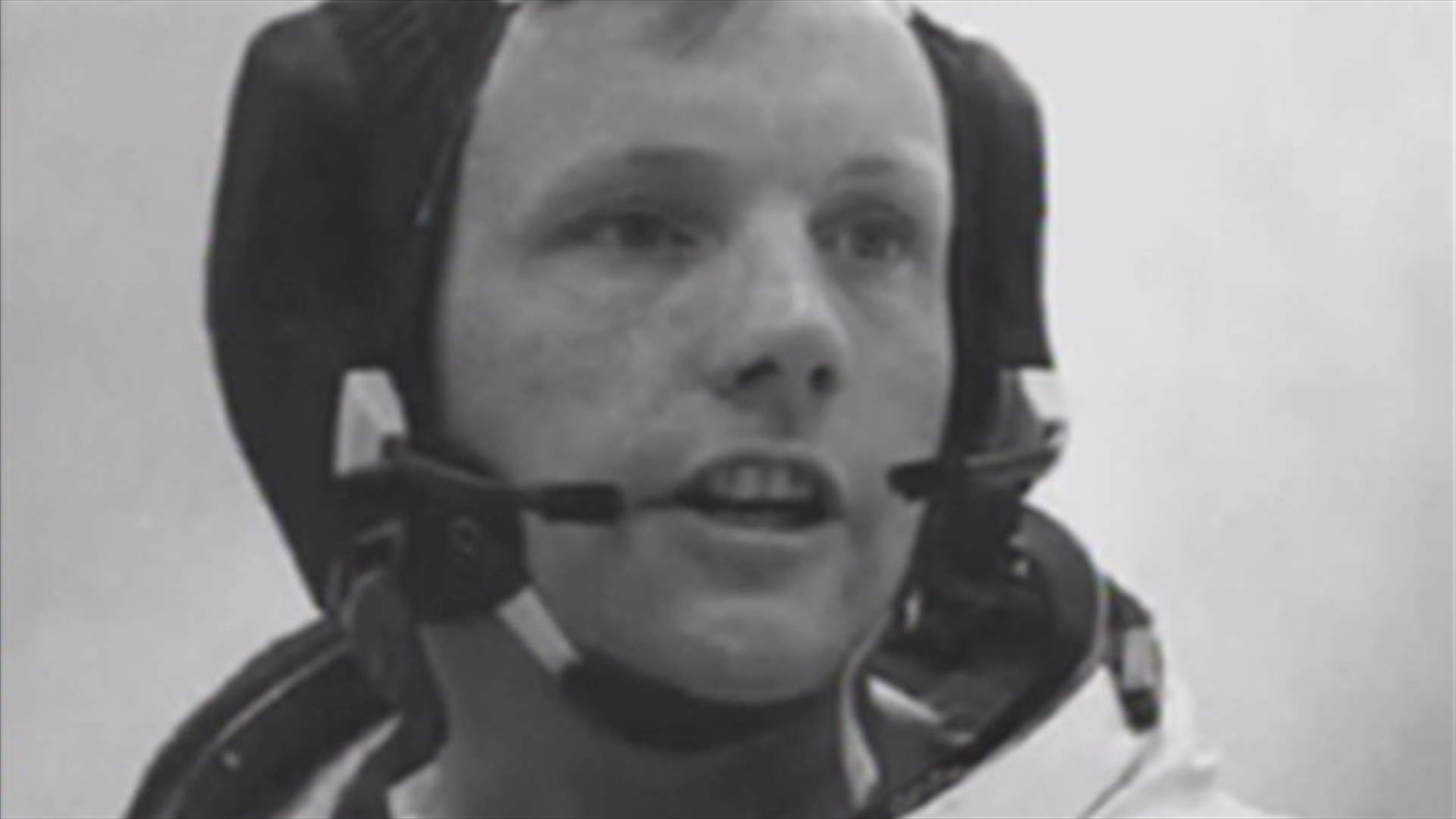 Neil Armstrong, 1st man on the moon, dies at 82
