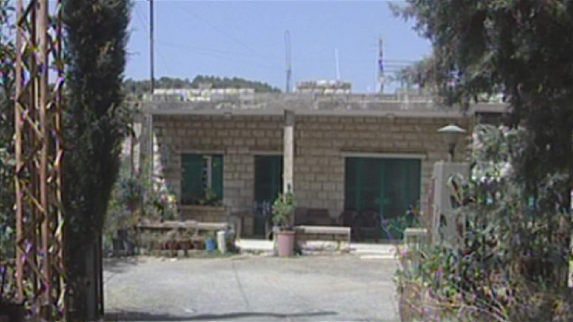 لهذه الاسباب قتل مفيد والدته وانتحر..