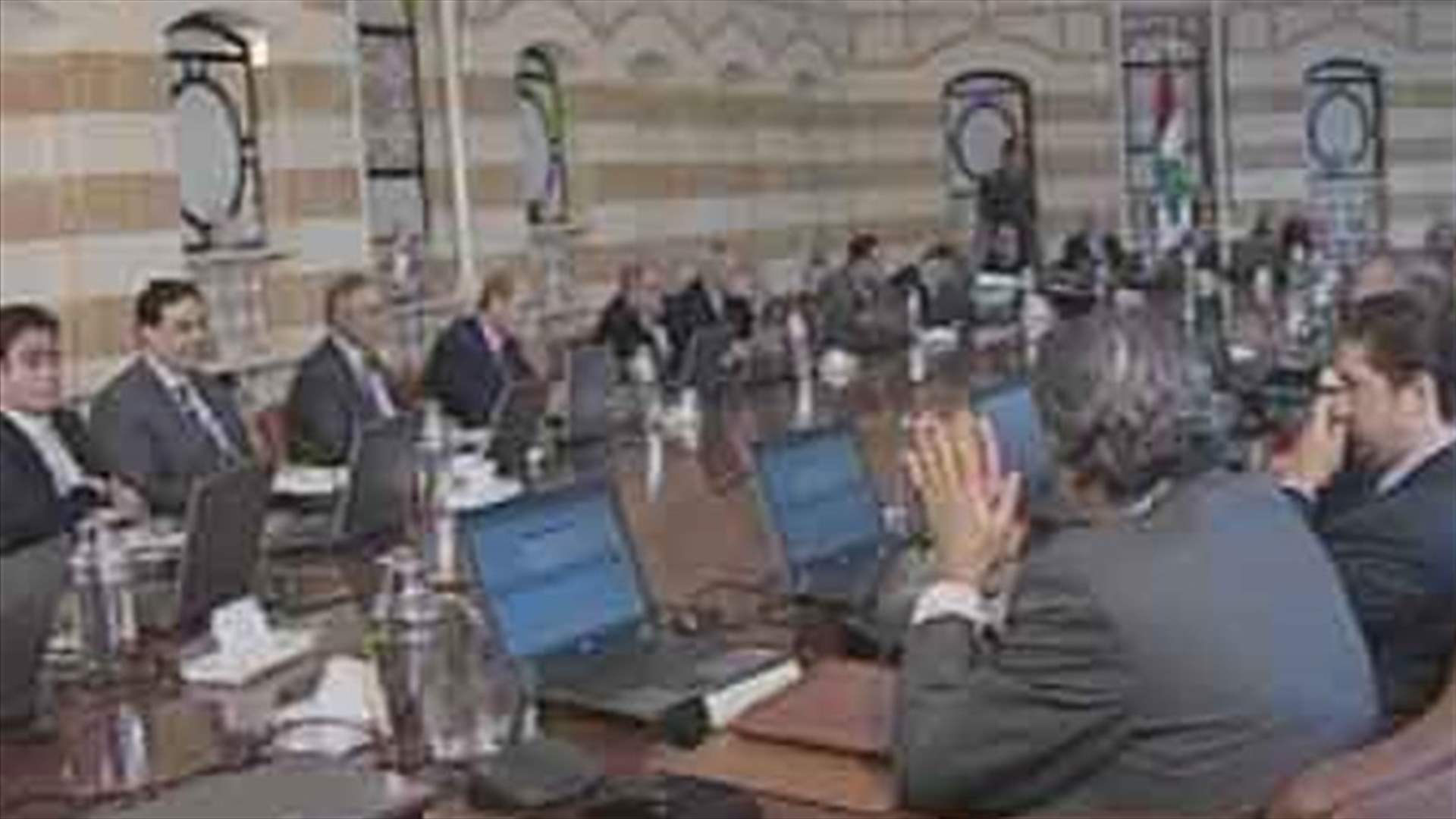 مشروع سلسلة الرتب والرواتب أقرّ بلا تصويت