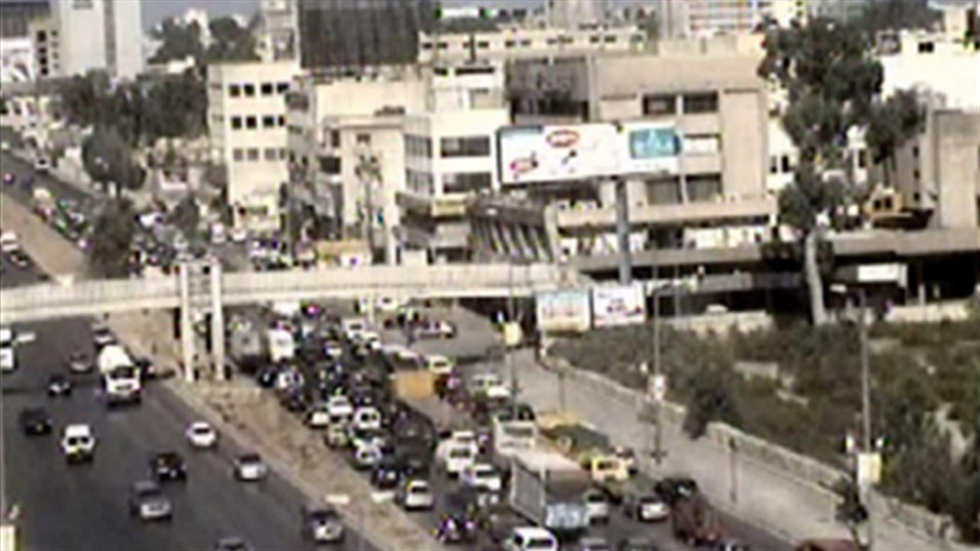 السرعة الزائدة تتسبب بحادث سير مروع والنتيجة مقتل عسكريين