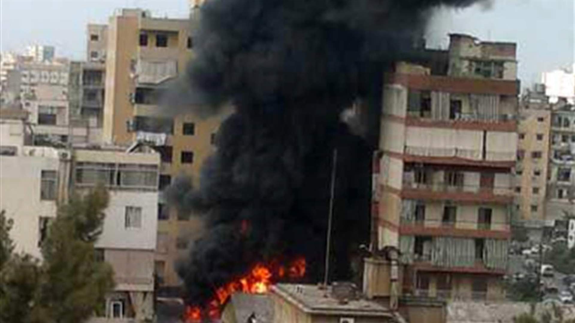 Electric generator bursts, kills one person