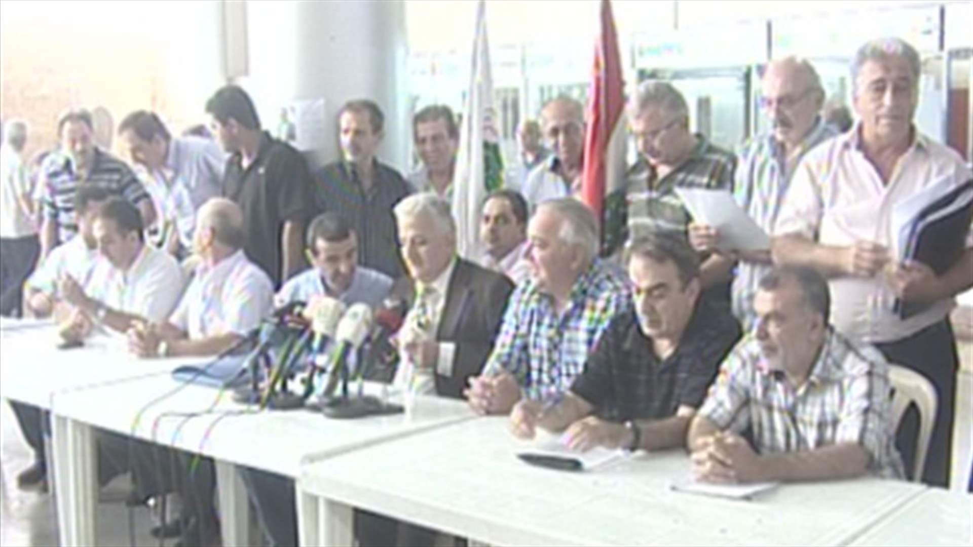 عمال سكك الحديد والنقل المشترك يطالبون بحقوقهم