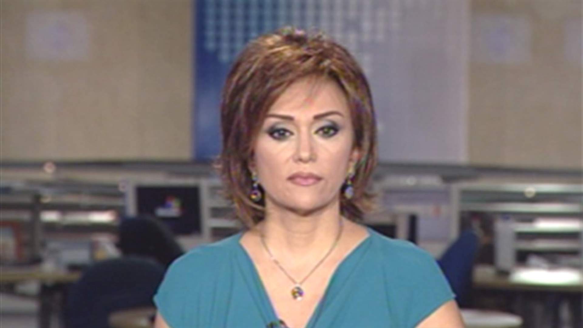 مقدمة النشرة المسائية 23-09-2011