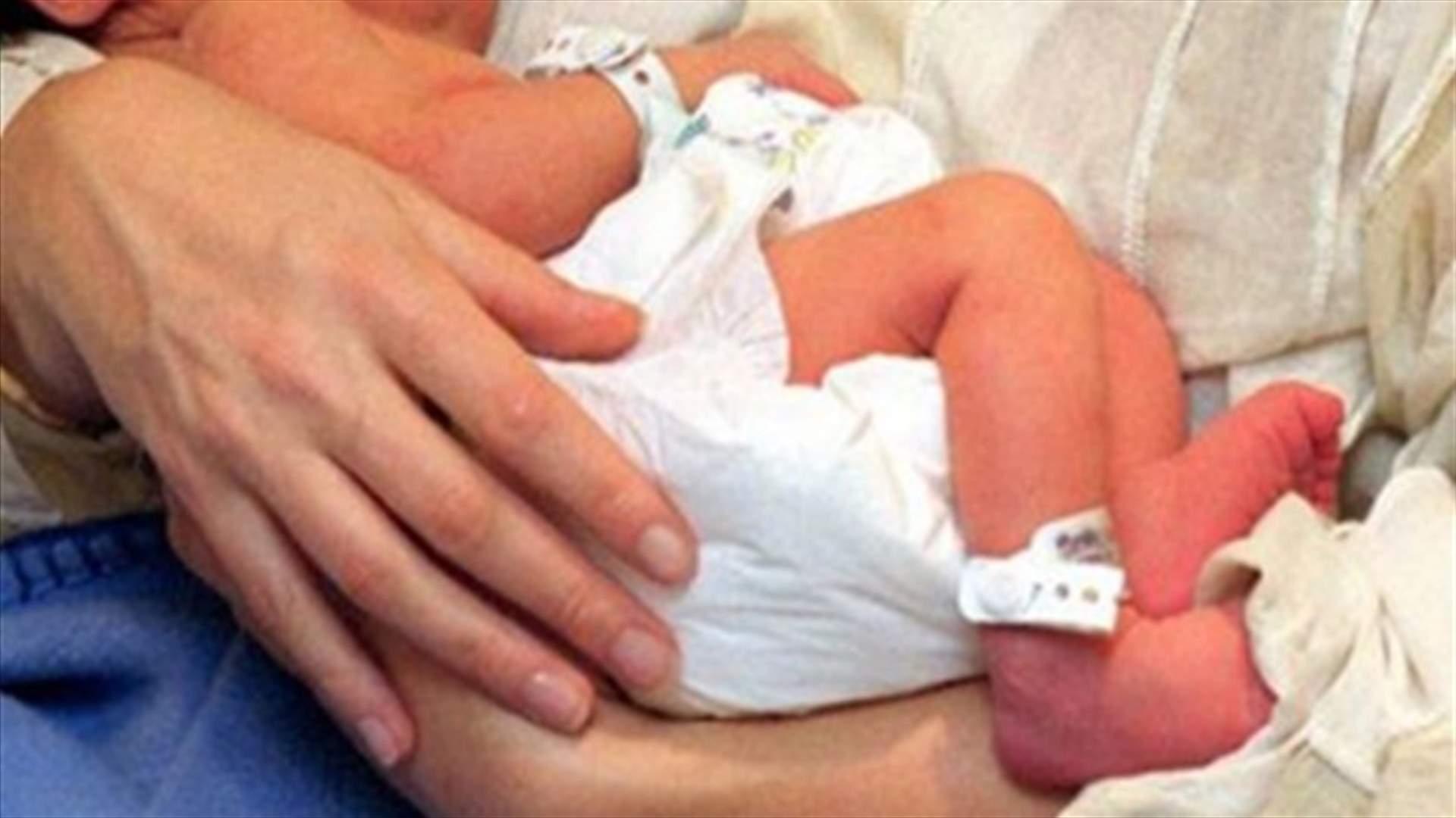 Unaware of pregnancy, British soldier has baby in Afghanistan