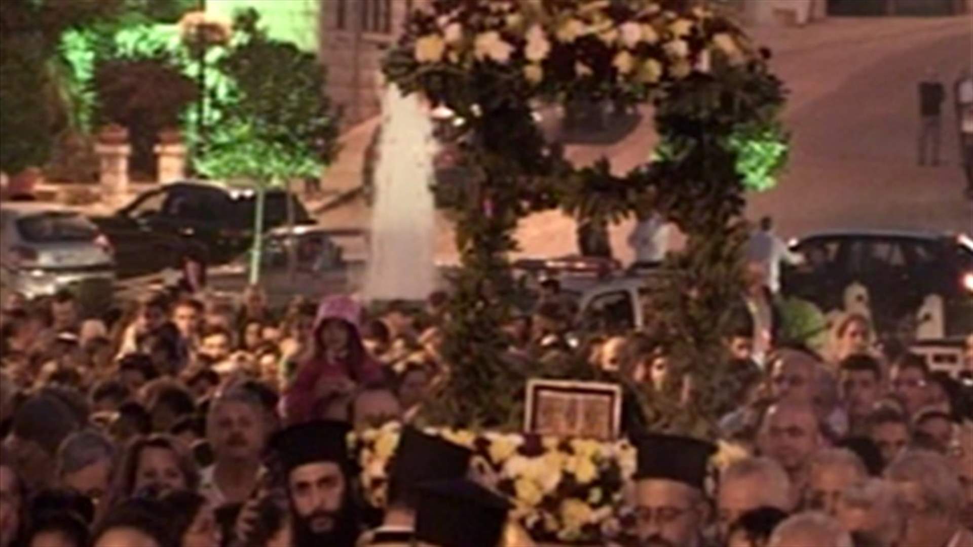 Dhour Chweir welcomes relics of St. Takla