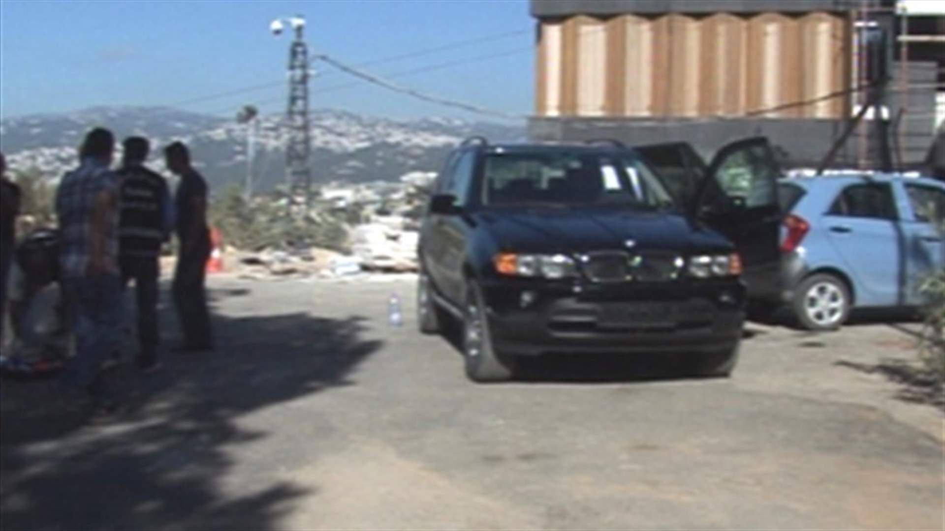 التحقيق مع 8 أشخاص في محاولة اغتيال عون