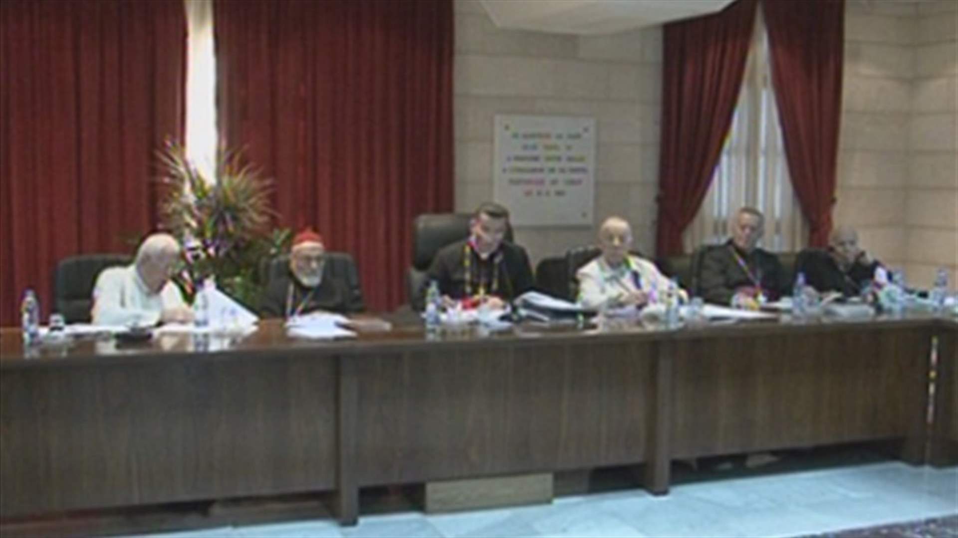 Maronite Bishops reject 60s law, call for the elections to be held in constitutional due time