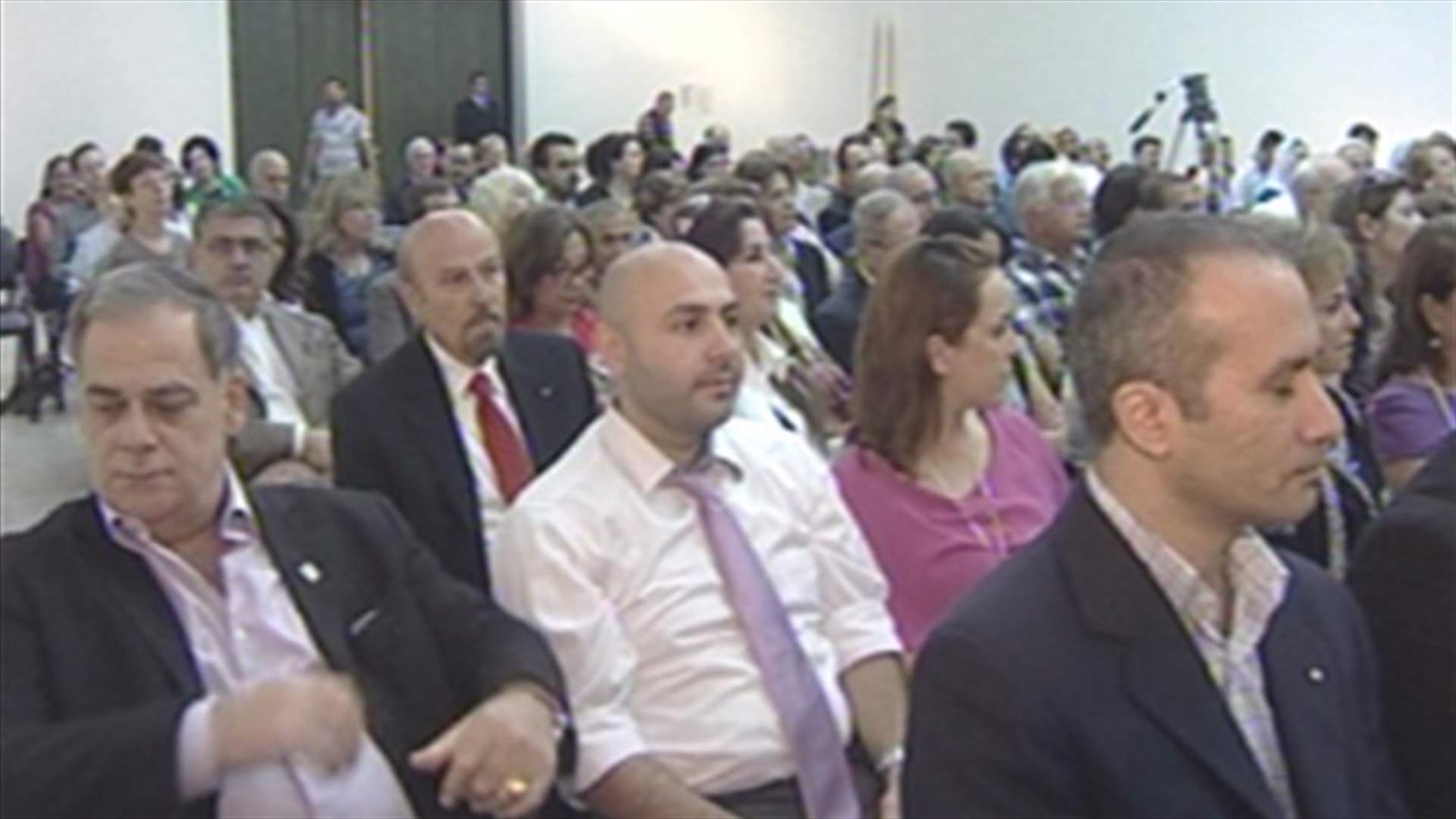 A dialogue session under the banner of "Enforcing the Taif Agreement"