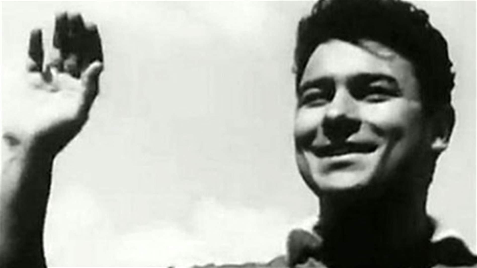 احمد رمزي الى مثواه الأخير