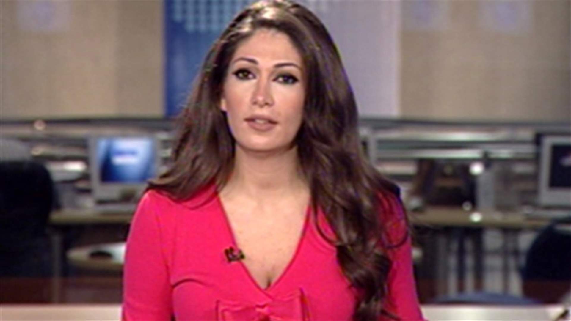 مقدمة النشرة المسائية 25-09-2011