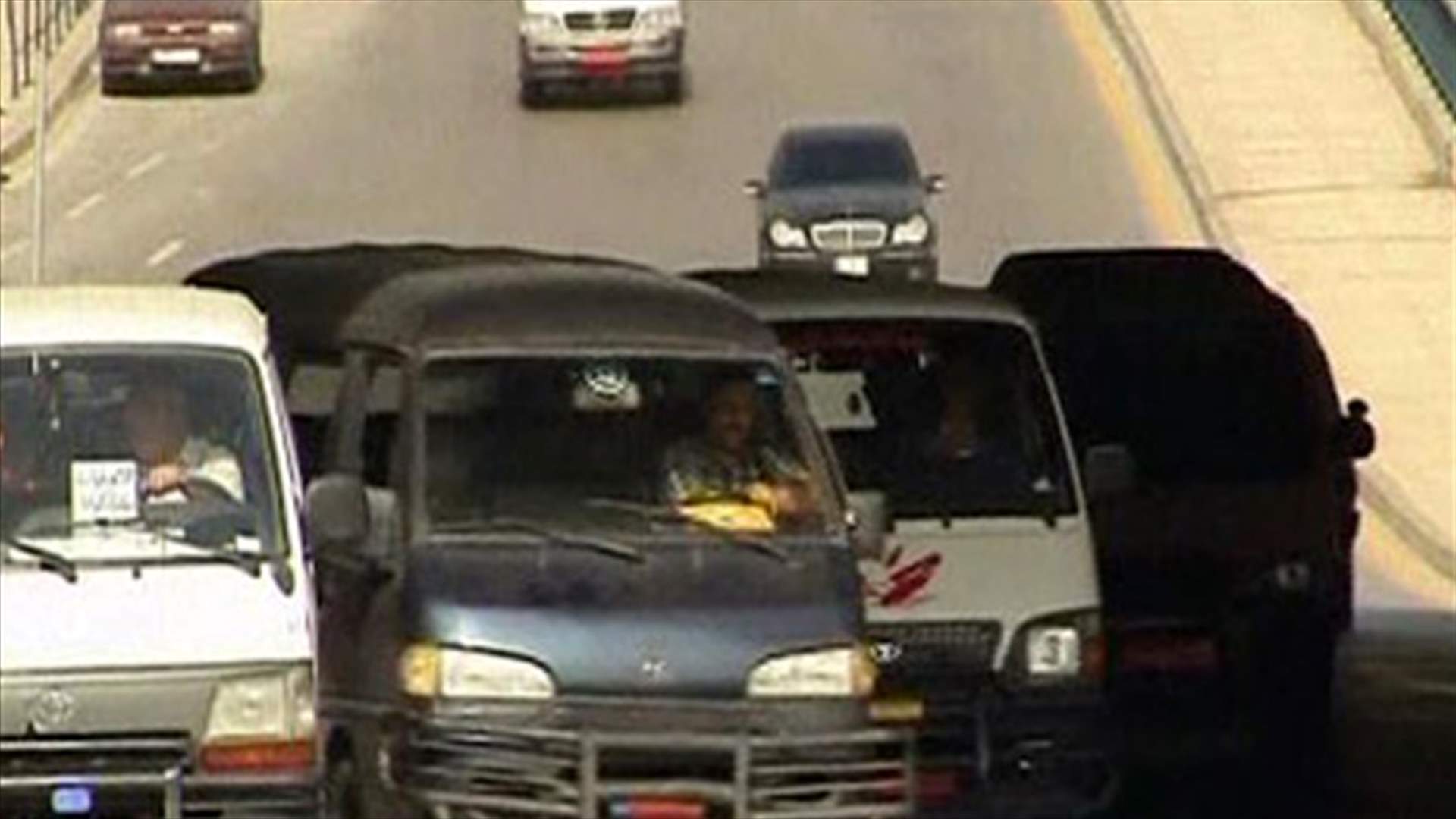 Various motor accidents leave 2 dead, several injured across Lebanon