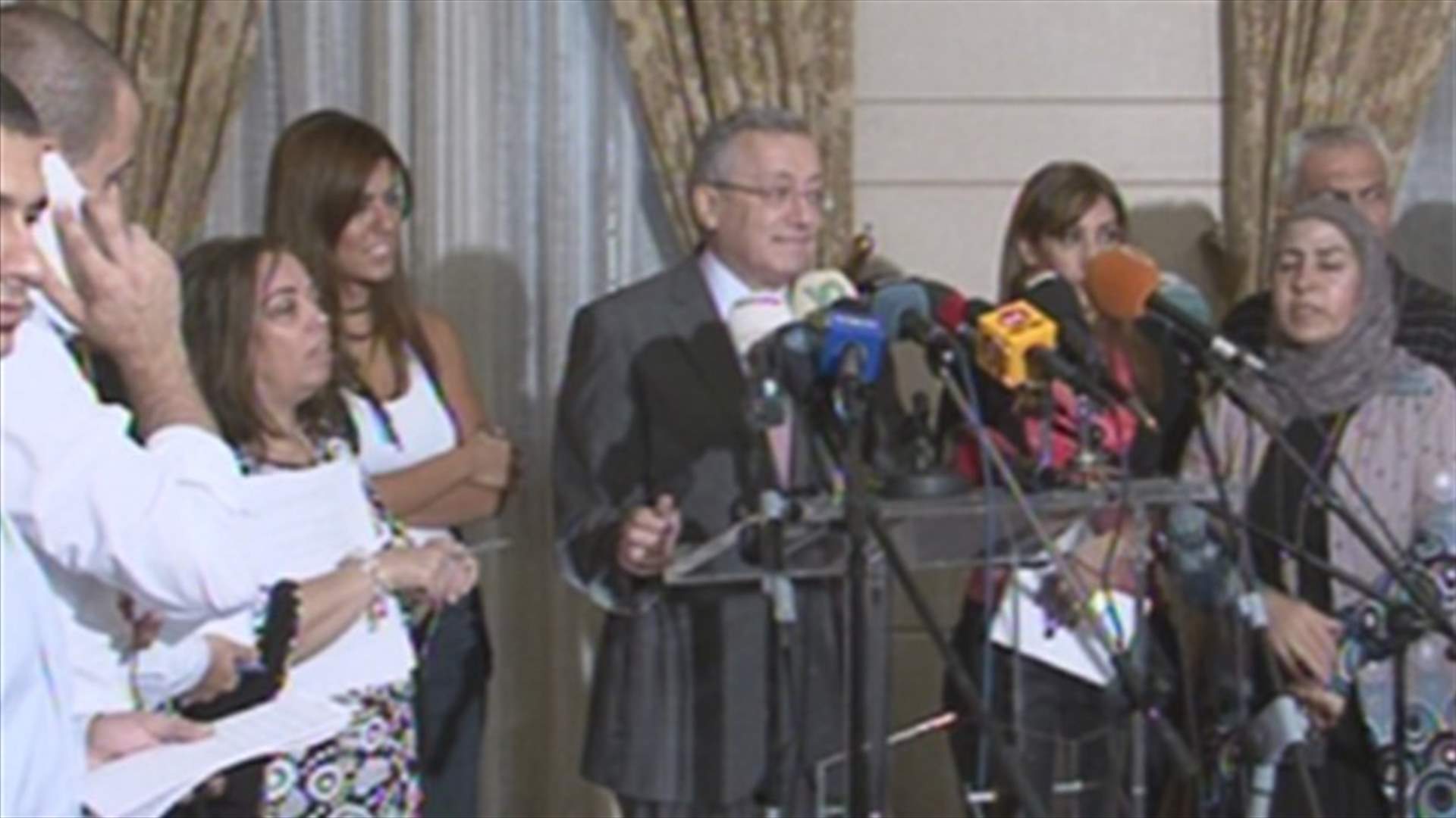 تباين على خلفية تشكيل اللجنة النيابية المصغرة