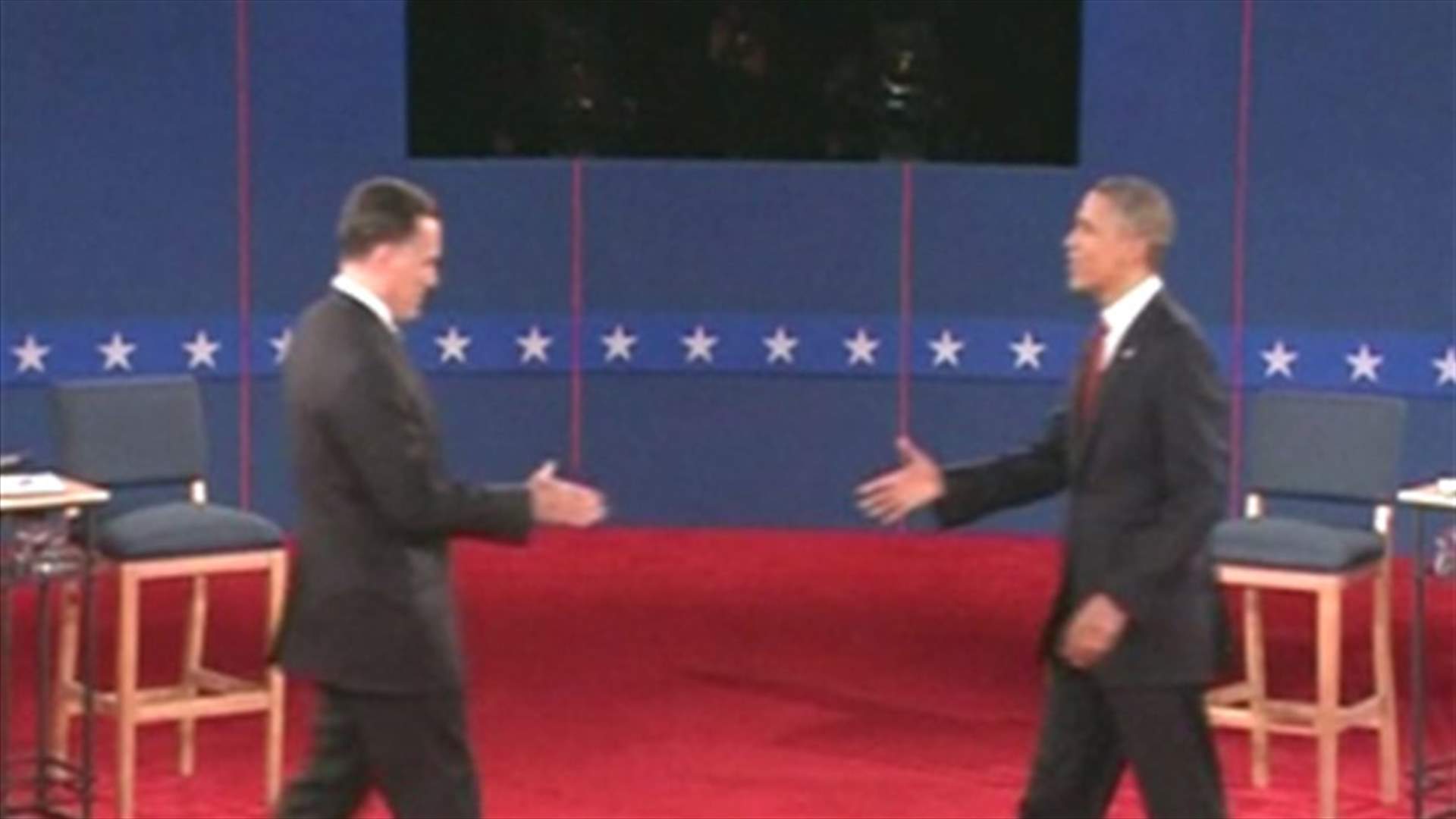Obama takes offensive against Romney in debate rematch