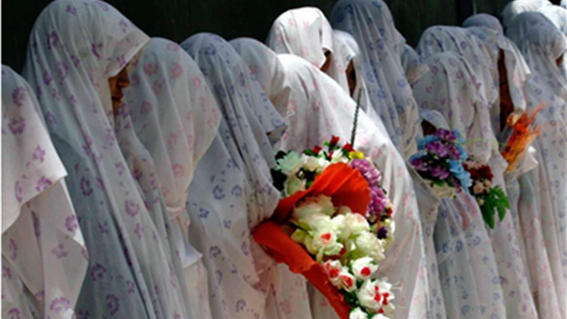 Blast in Afghanistan kills 15 en route to wedding