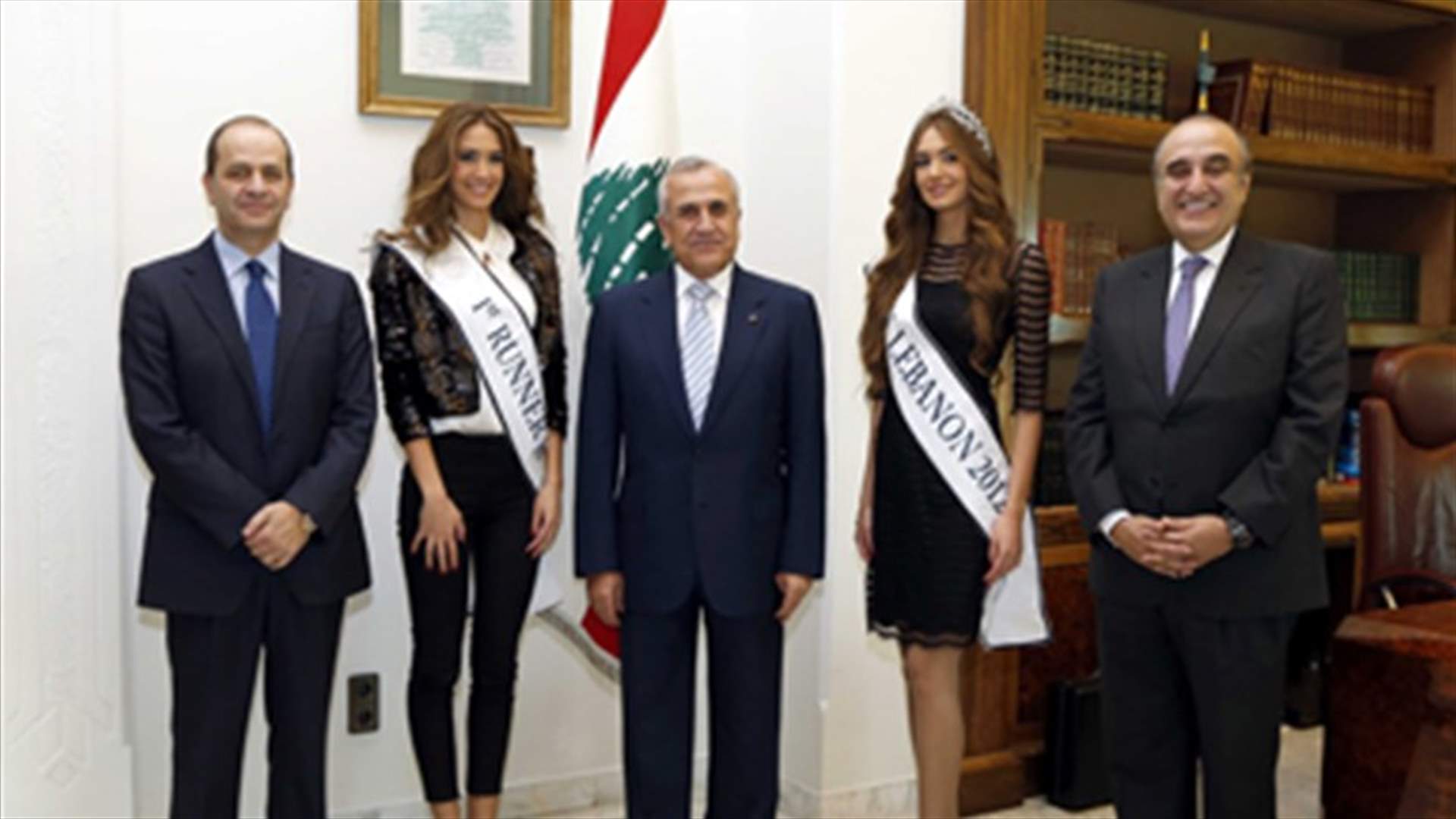 ملكة جمال لبنان رينا شيباني في قصر بعبدا 