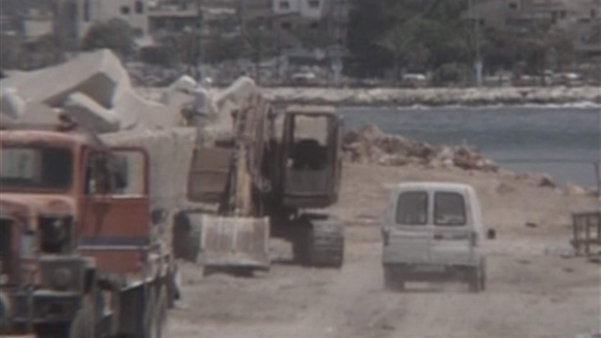 اثار صور التاريخية مهددة