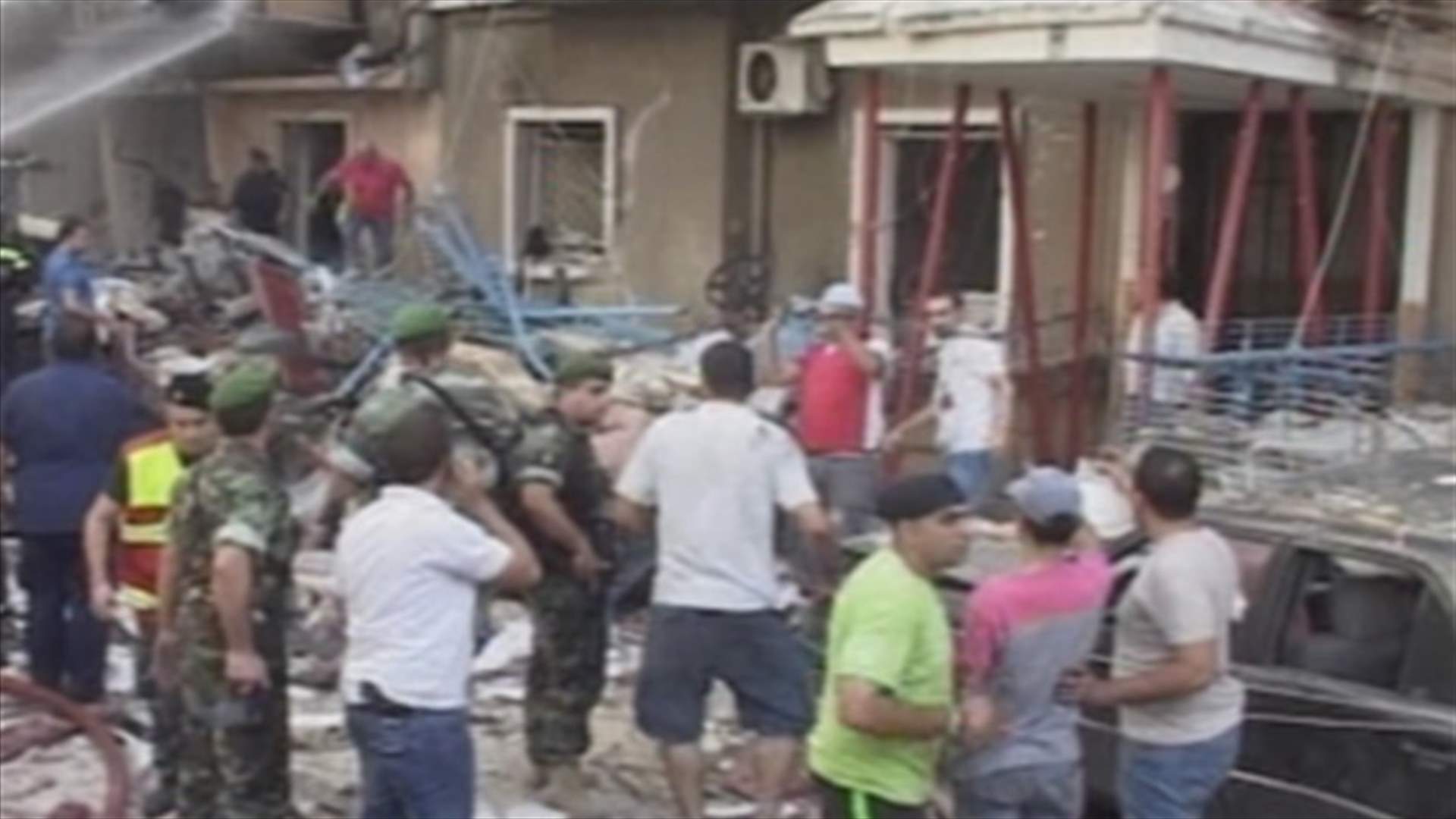 سكان الحي الذي شهد انفجار الاشرفية يبحثون عن مأوى لهم