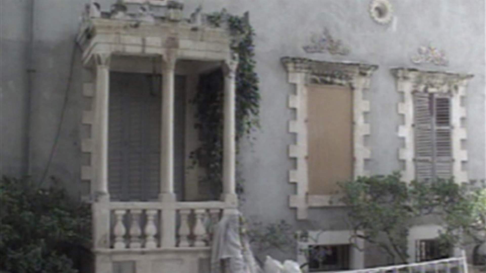 Jumblatt family villa robbed in Sidon