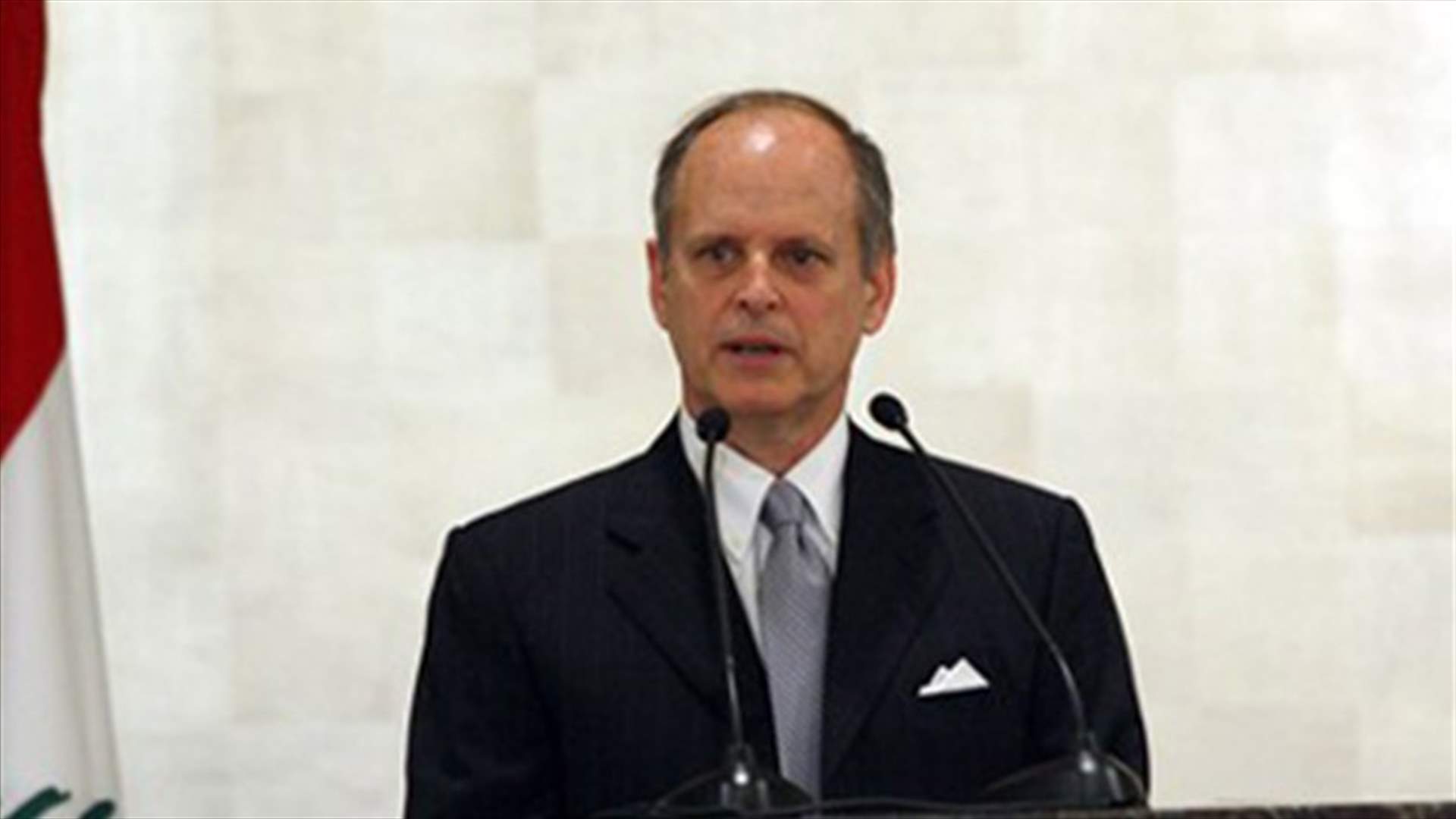 Watkins visits Achrafieh explosion site