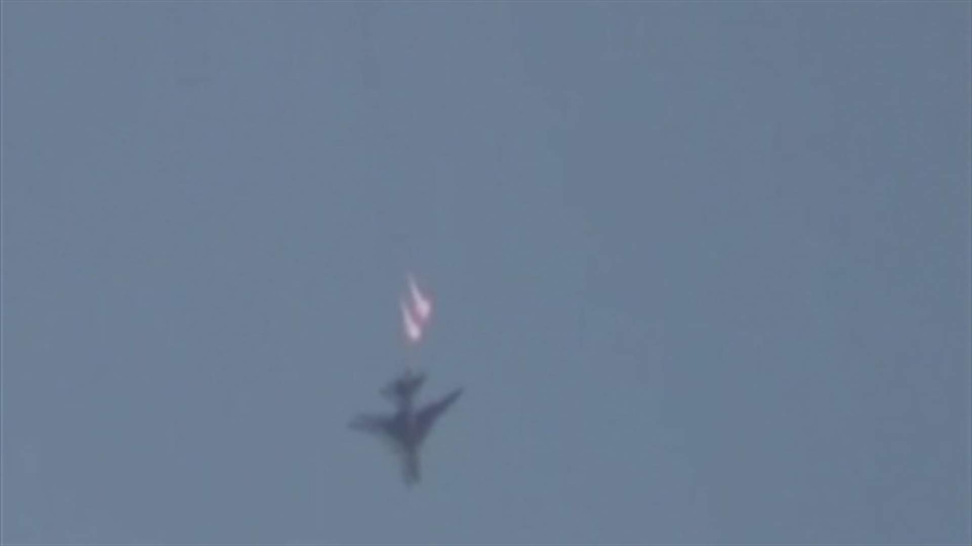 Activists say bomb near Shi'ite shrine in Damascus kills six