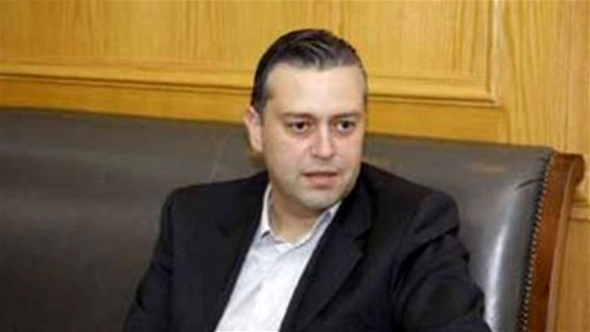 اعتراض طريق والد حبيش..."ضب ابنك" 