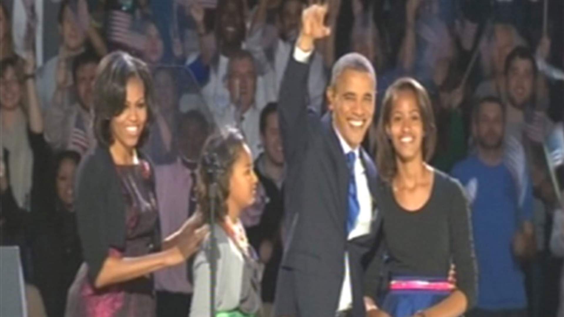 Obama vows to work with Republicans after winning re-election
