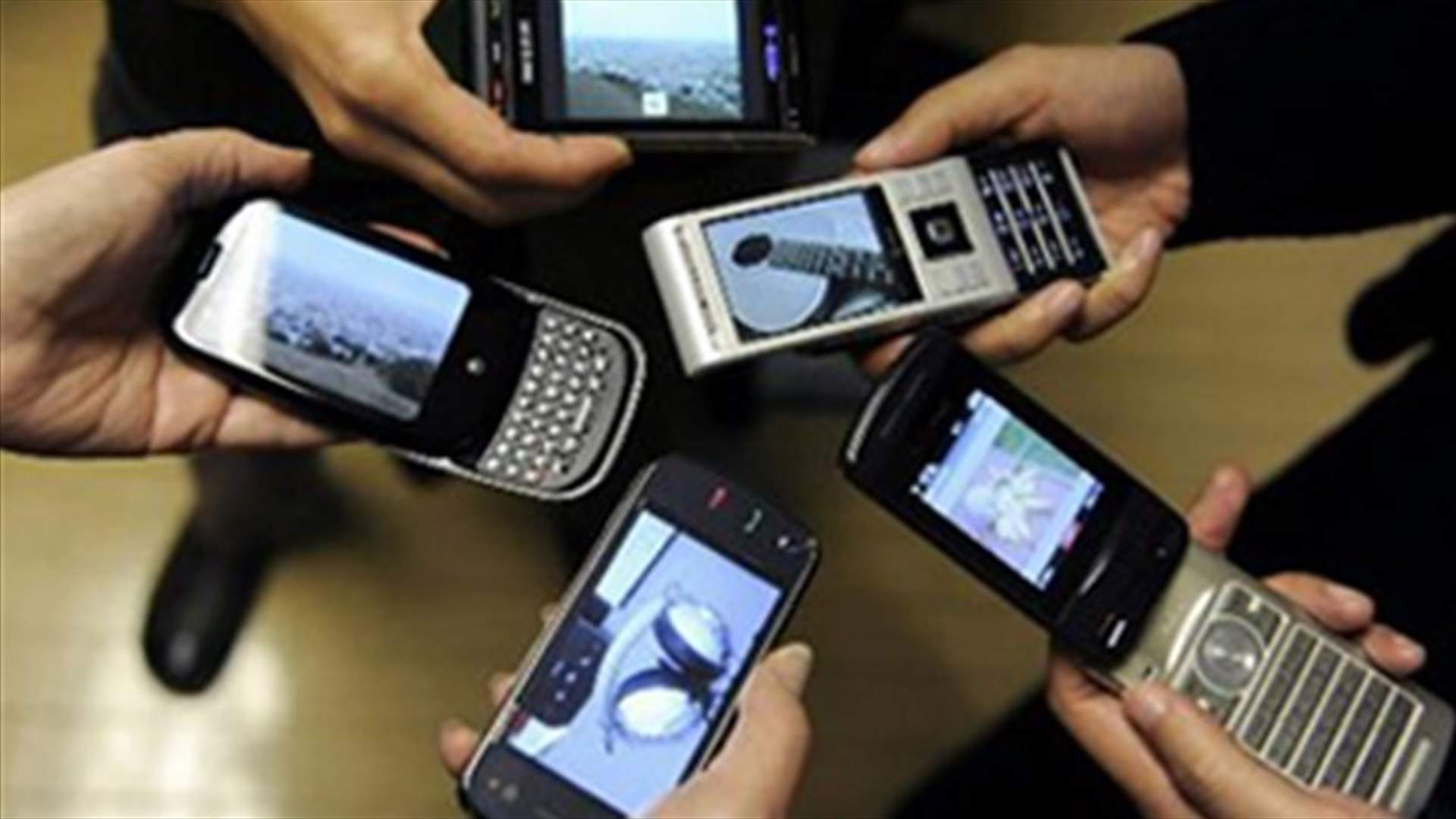 لبنان... بالمرتبة قبل الأخيرة بالقدرة التنافسية بالهواتف الخليوية