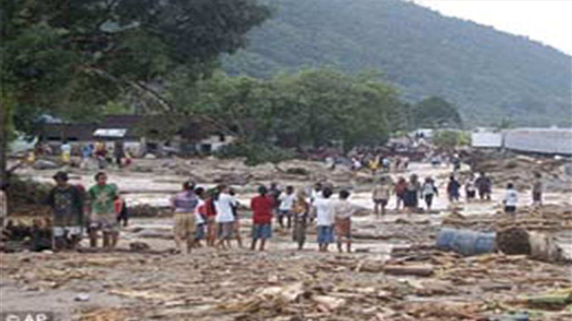Flood, landslide kill 10 in Indonesia; 20 missing