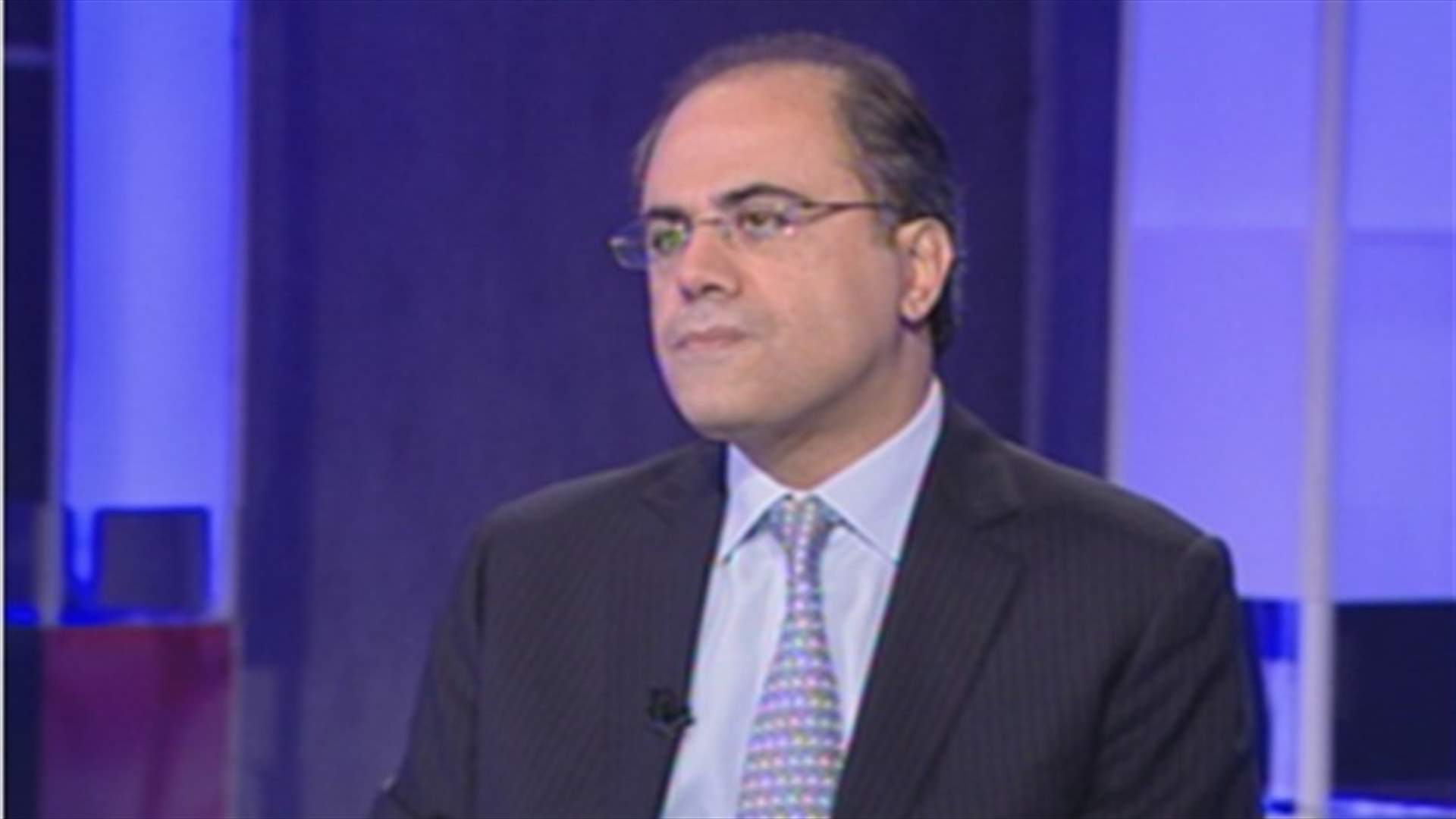 Azour to LBCI: gvt must warn citizens of dangers surrounding the pay scale's ratification 
