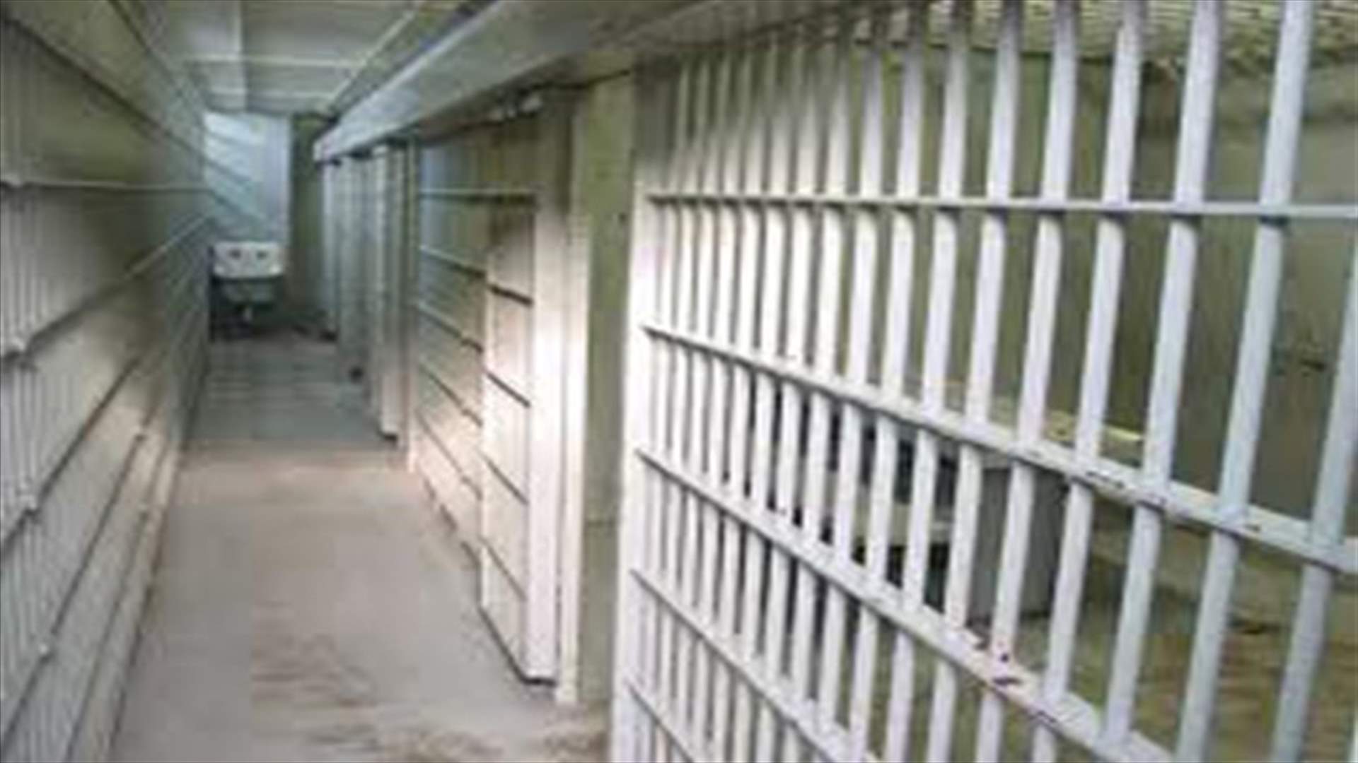 12 prisoners dig tunnel, escape from Nepal jail