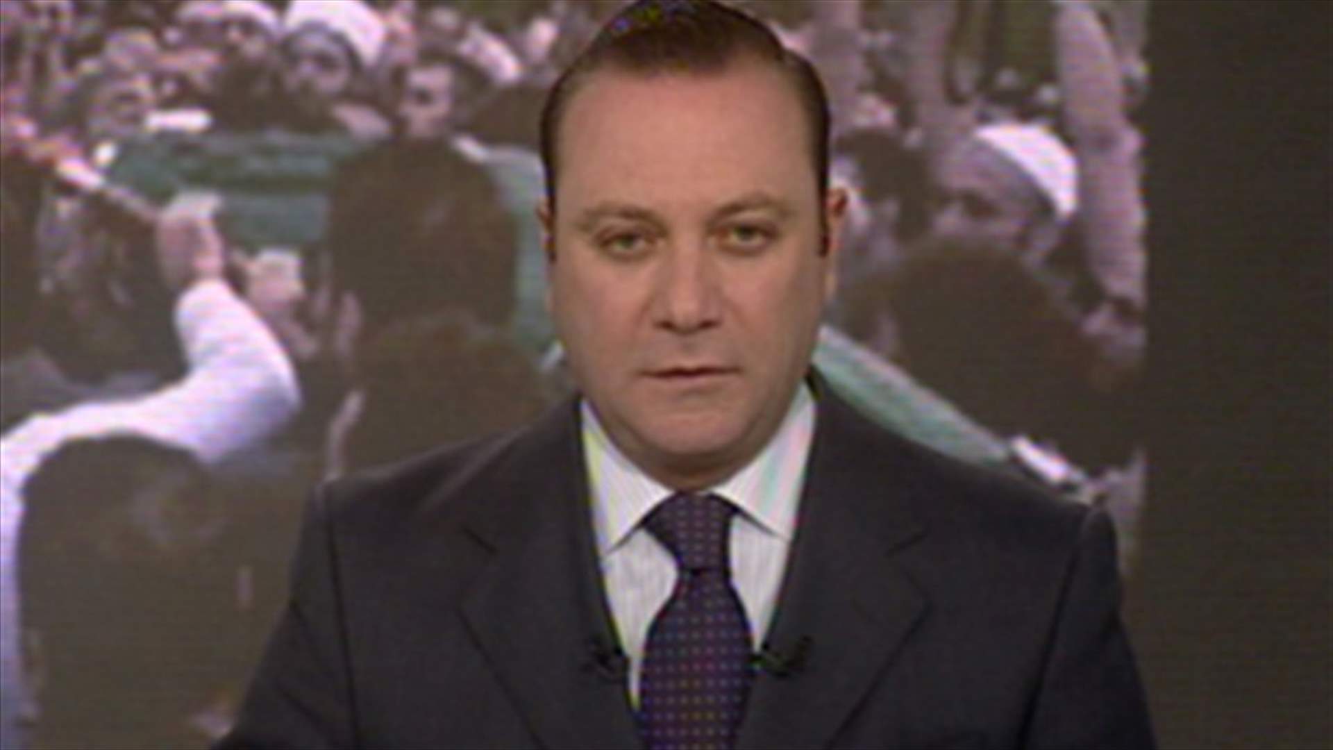 مقدمة النشرة المسائية 12-11-2012