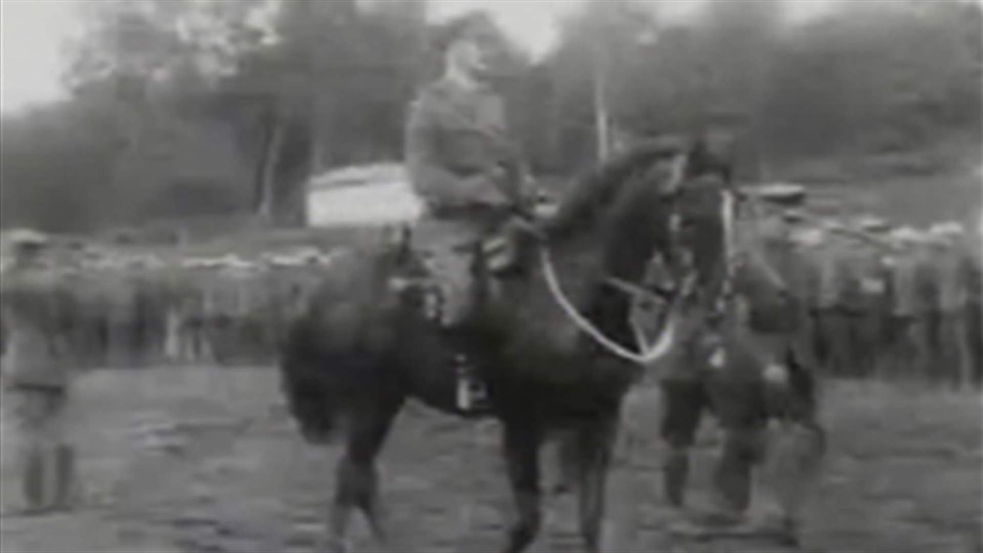 REPORT: Hitler's photo causes the shutdown of a Facebook account 
