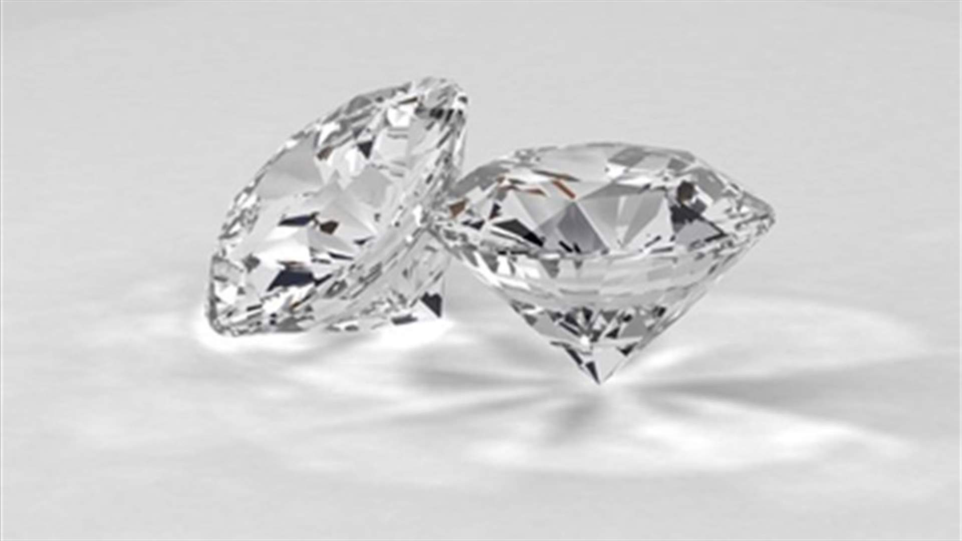 Lebanese national swallows 220 polished diamonds