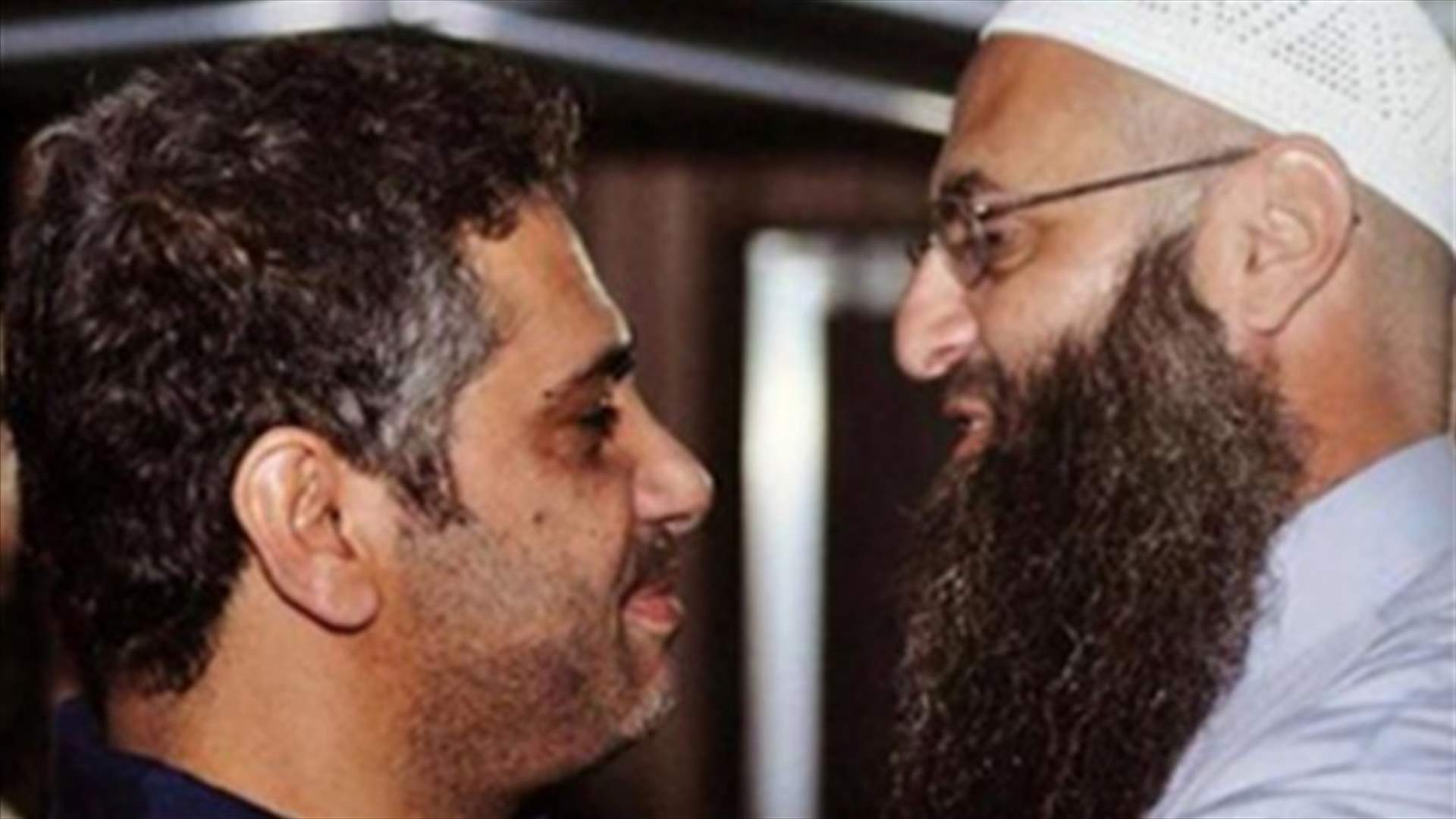 فضل شاكر طلب سلاحاً من تجار بالضاحية  الجنوبية...