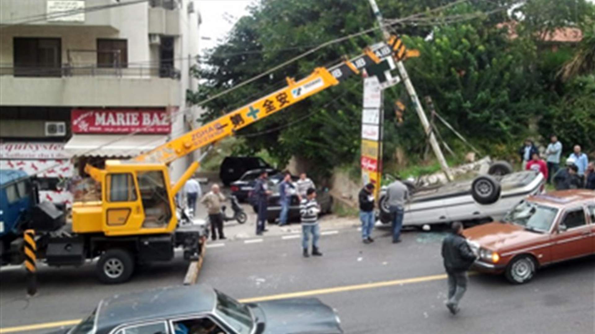 Extreme motor accident on Zouk Highway