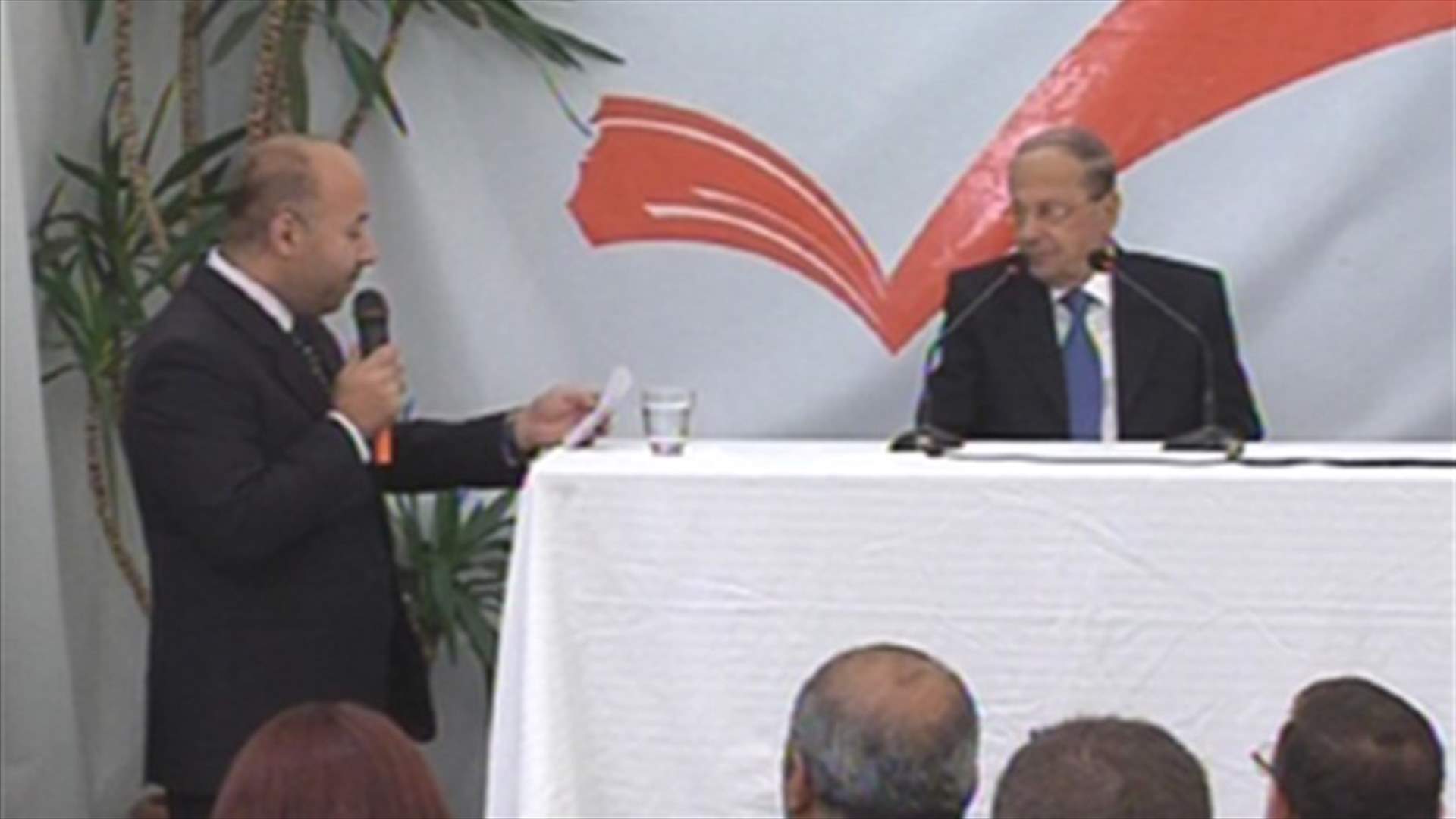 Aoun and Mouawad congratulate CDL contract workers 