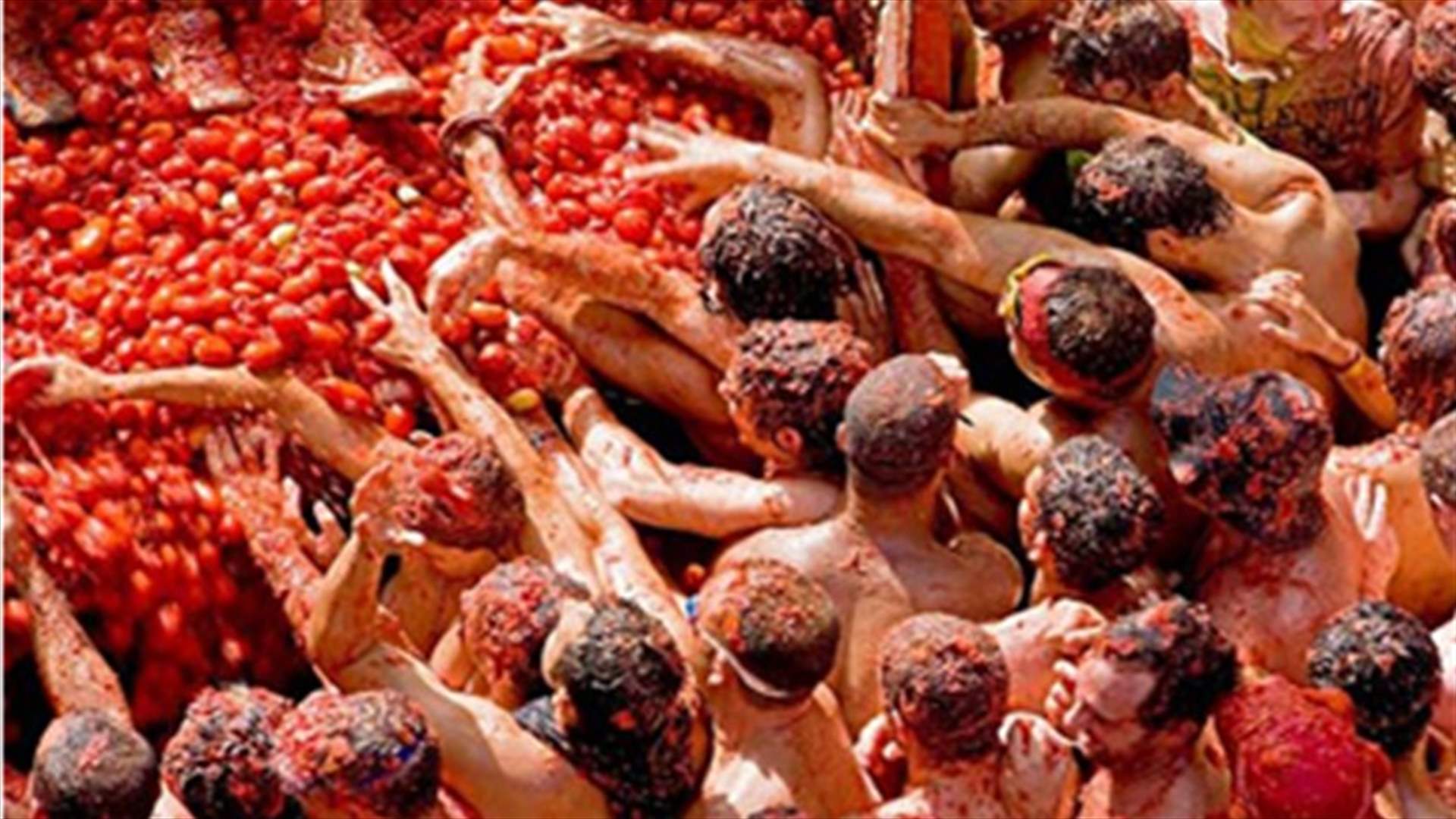"Tomato revolution" gains momentum in Bulgaria