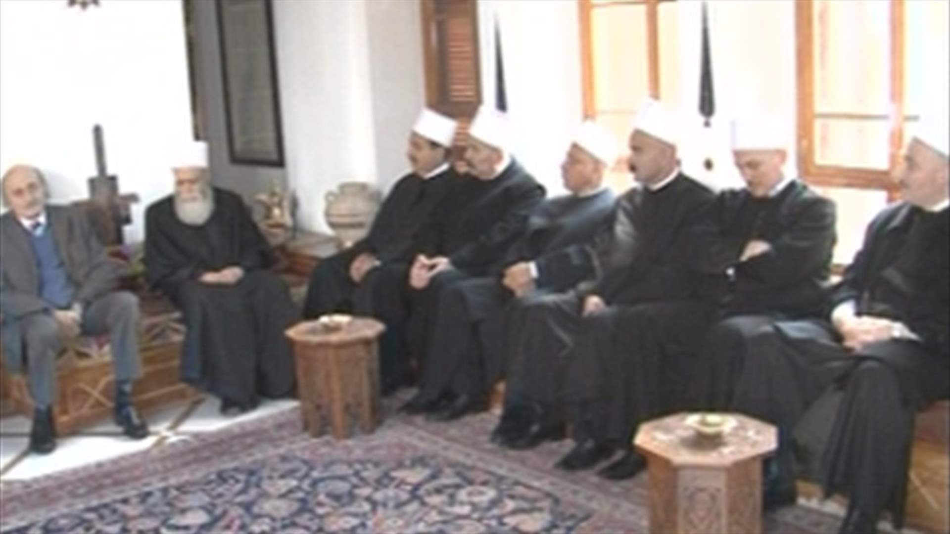 مأدبة غداء تكريمية بالمختارة على شرف الشيخ نعيم حسن
