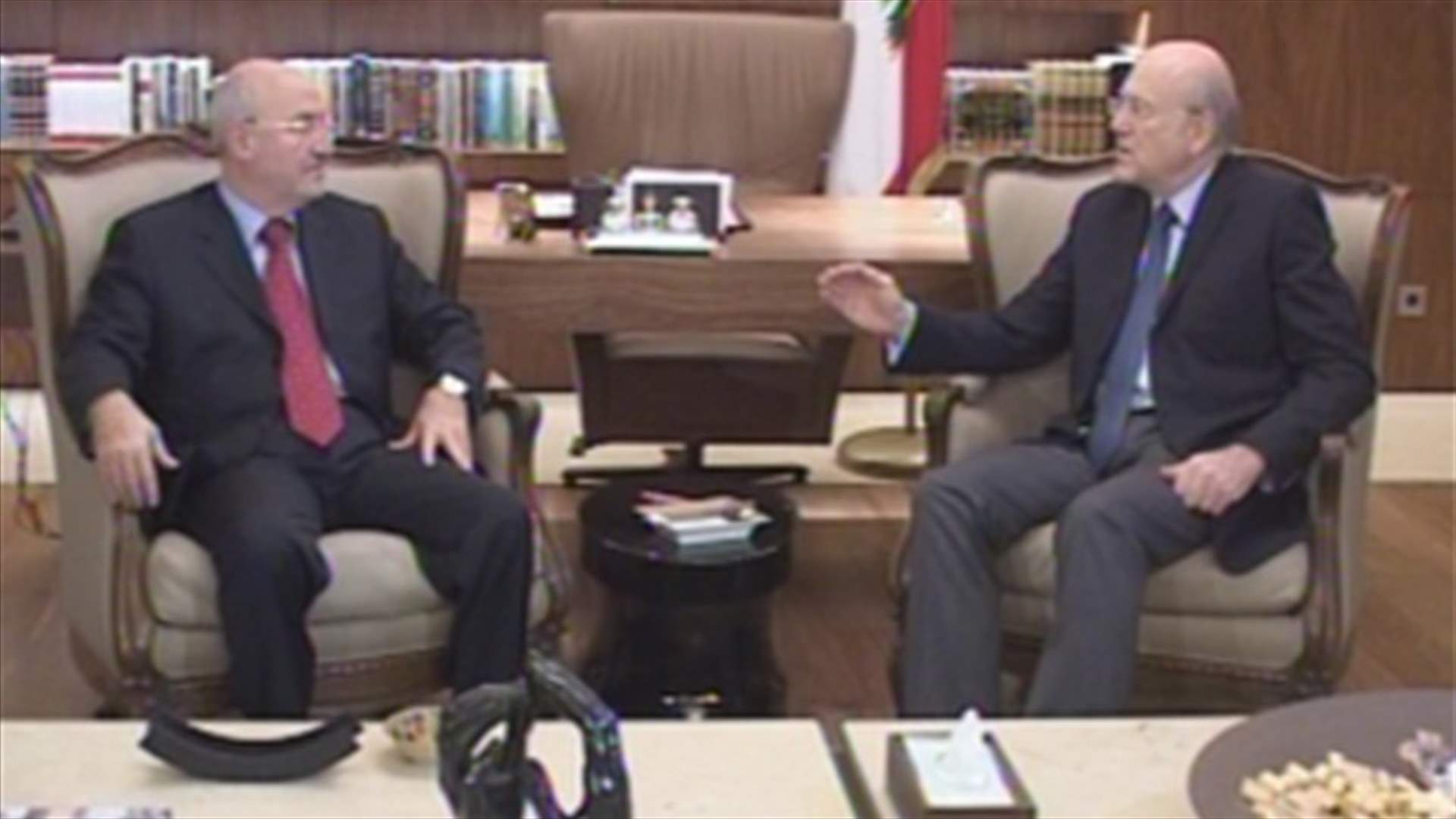 ميقاتي التقى وفدا من جبهة النضال