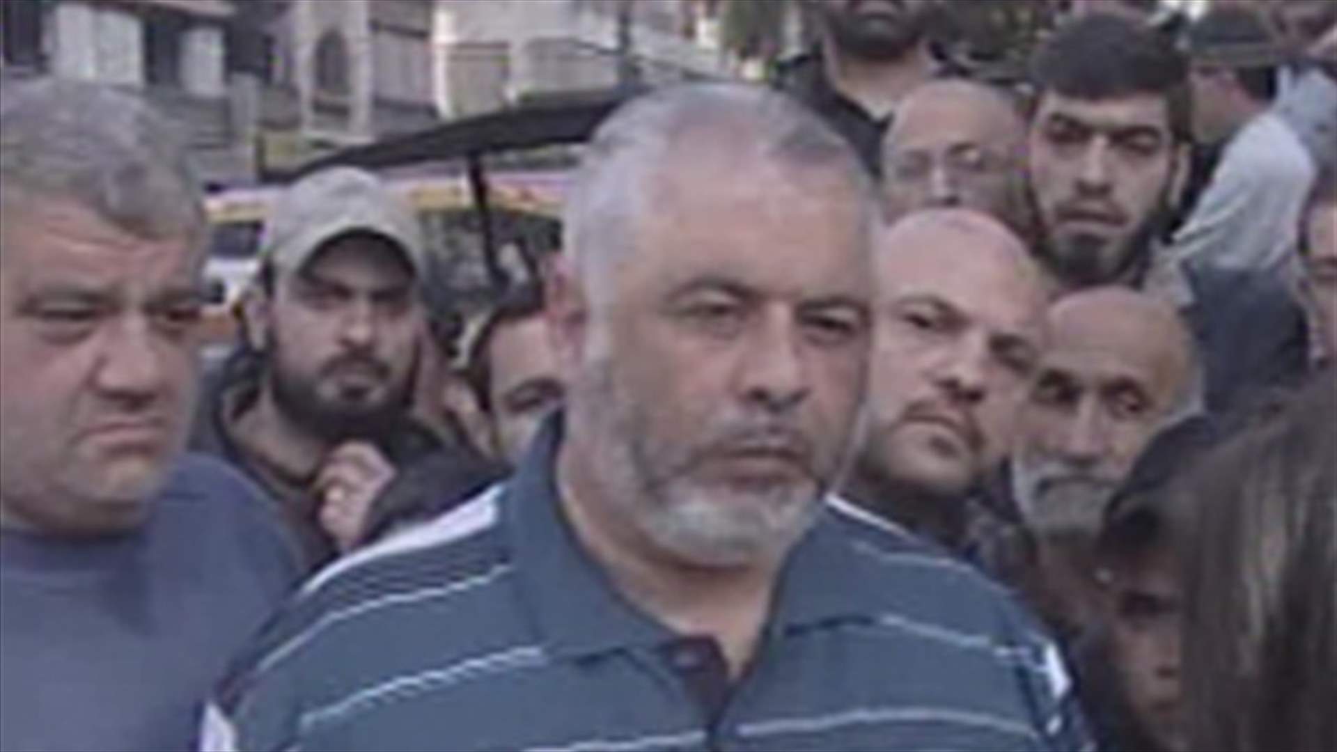 Jabal Mohsen residents hold sit-in, demand compensations 