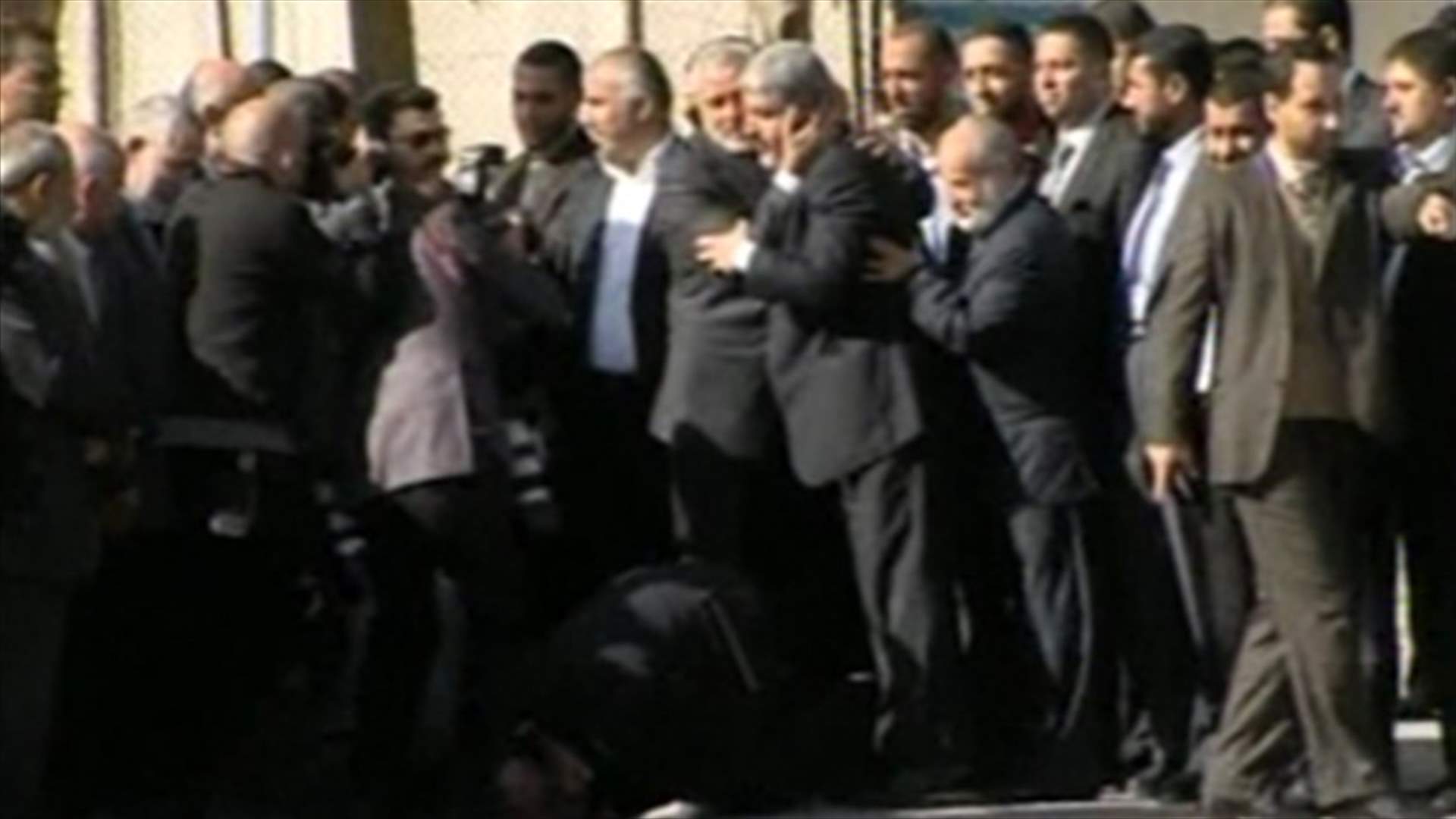 Emboldened Hamas leader ends exile, visits Gaza