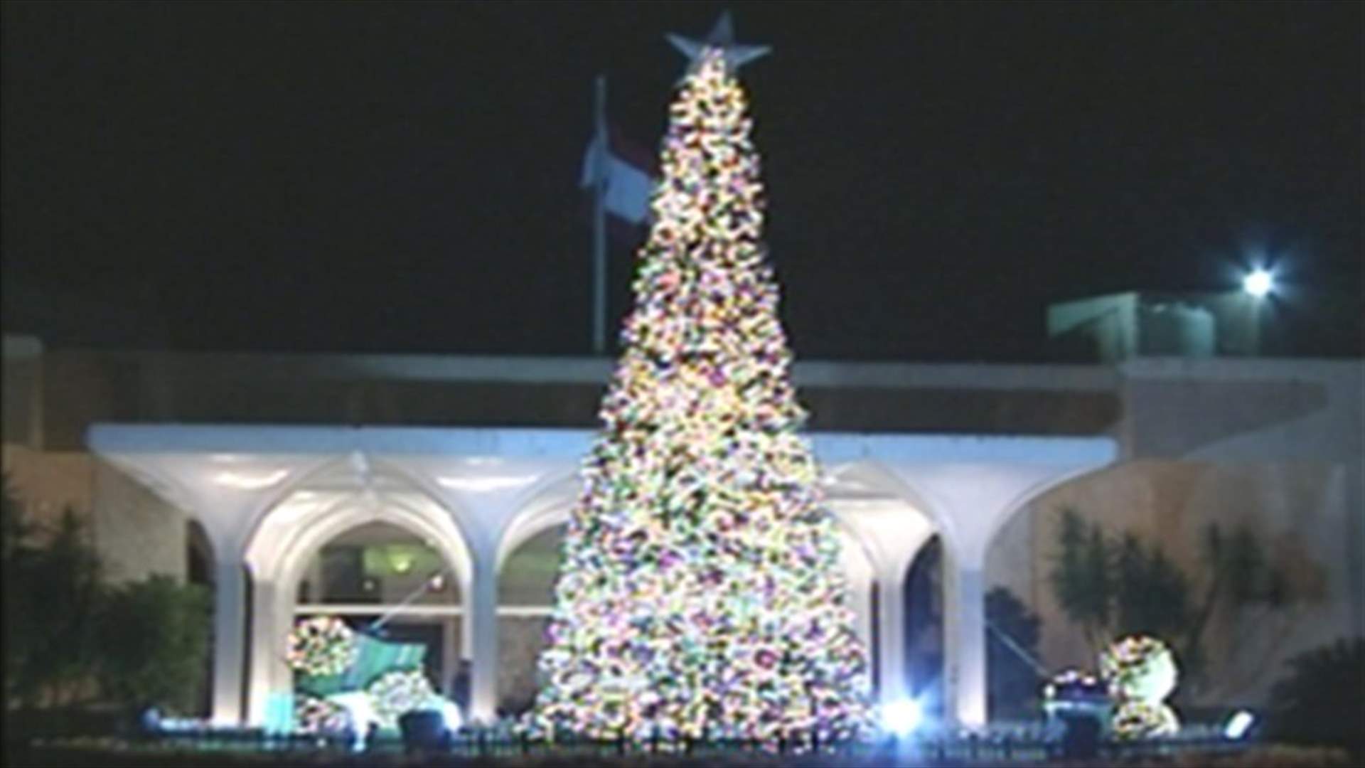 First Lady lights Presidential Palace Christmas Trees