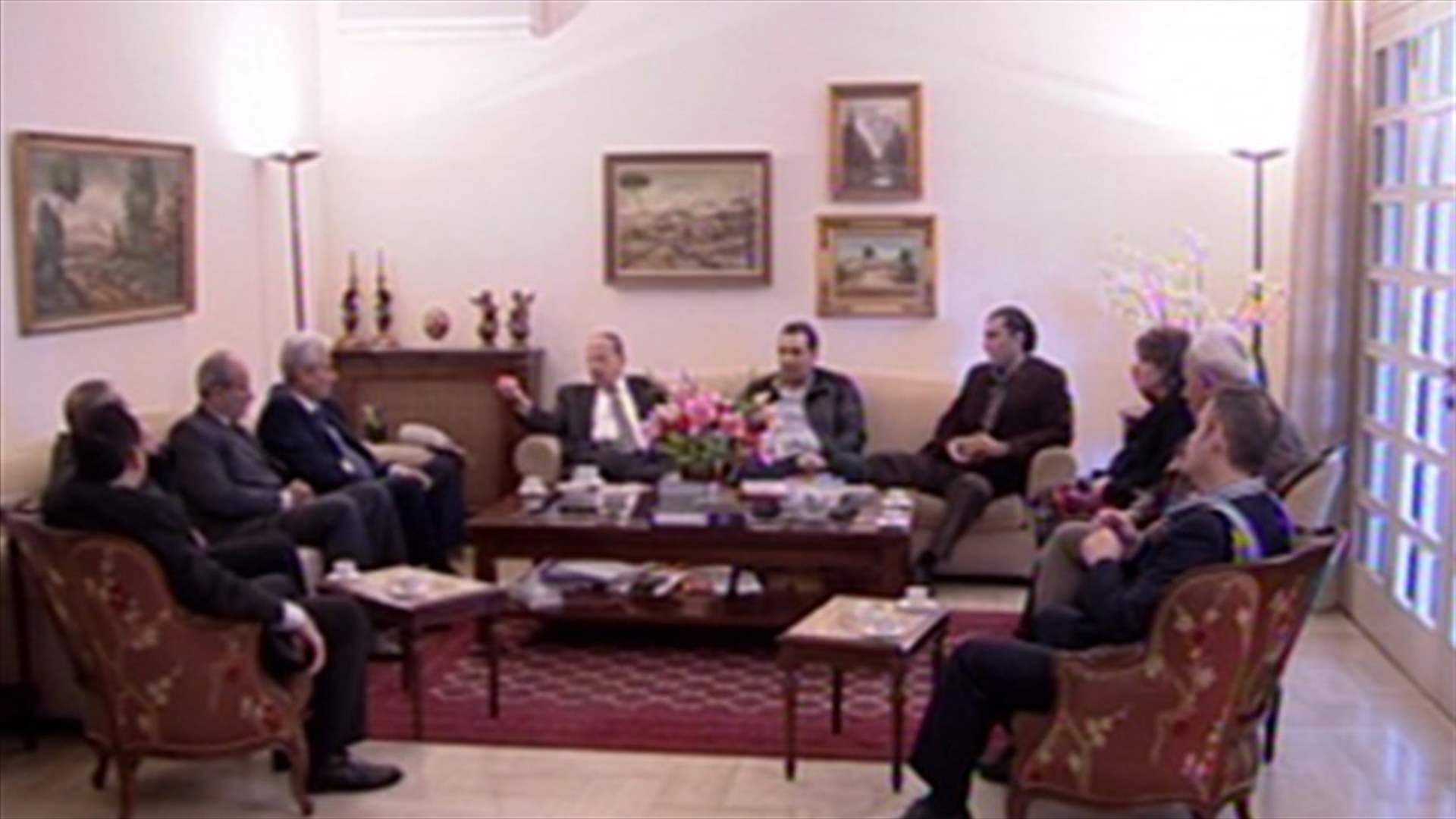 MP Aoun meets with delegation of Public Sector Employees