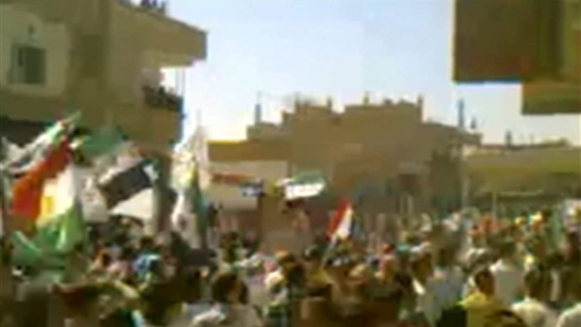 50,000 rally against Assad at al-Tammo’s funeral