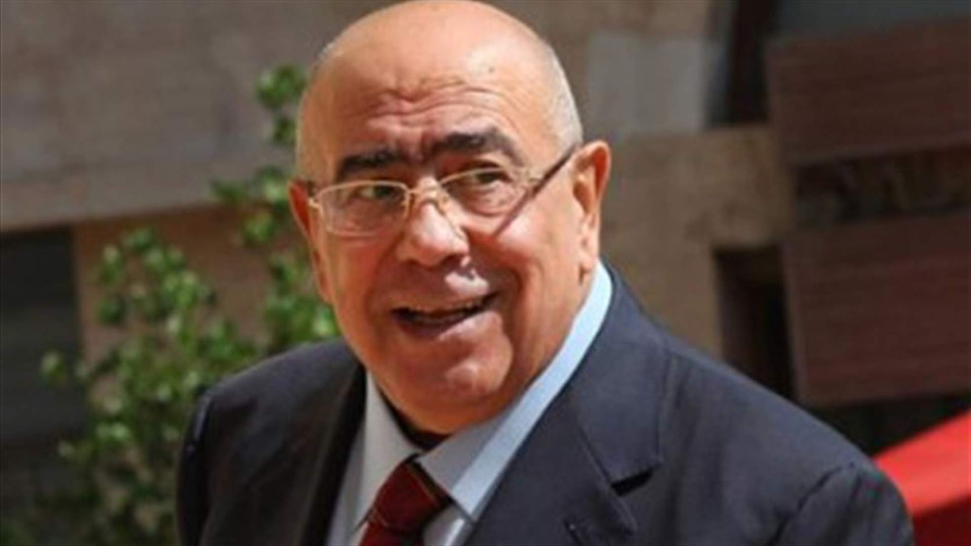 فتوش مع التيار؟