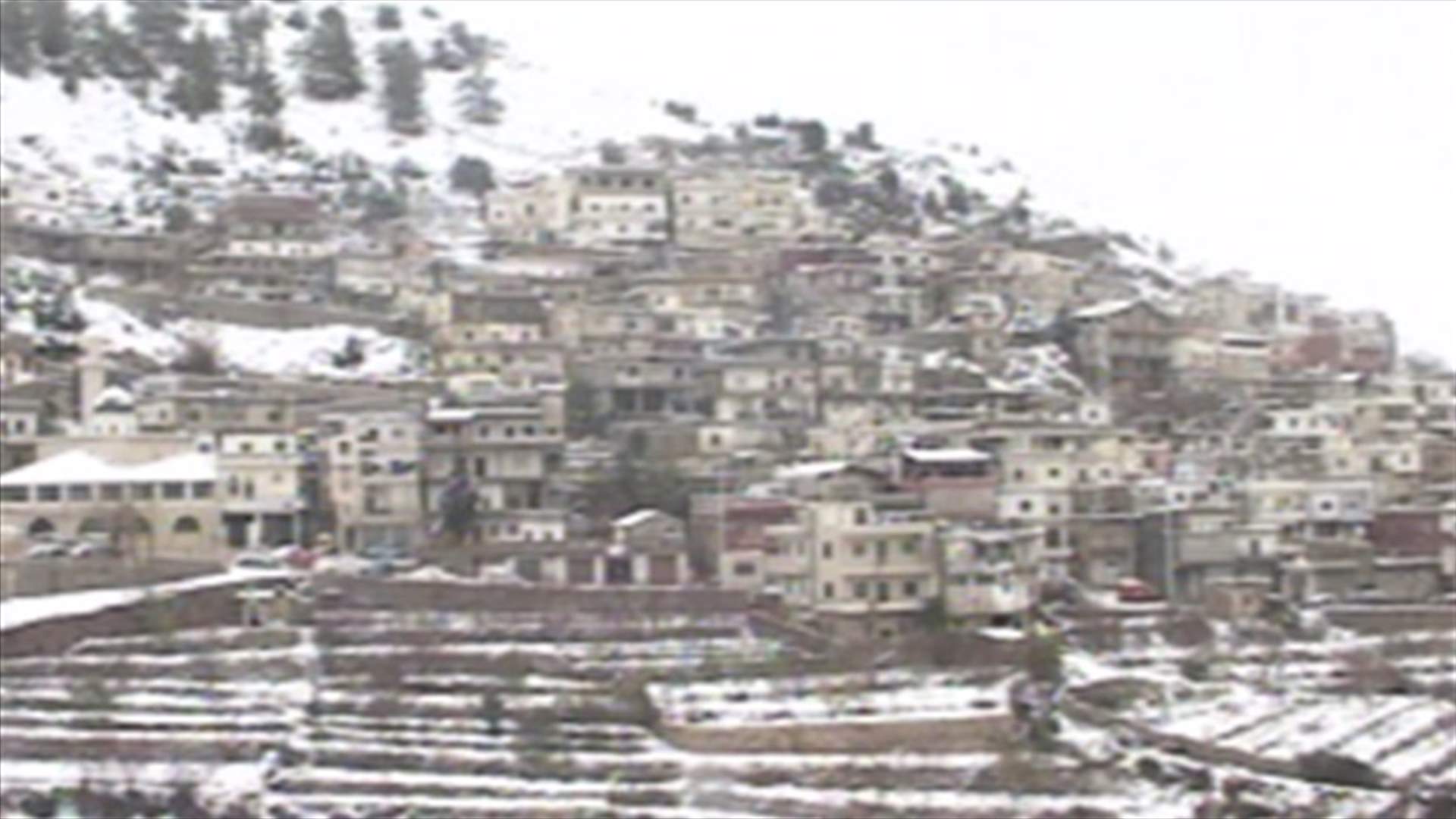 REPORT: Lebanese mountain tops adorned with snow