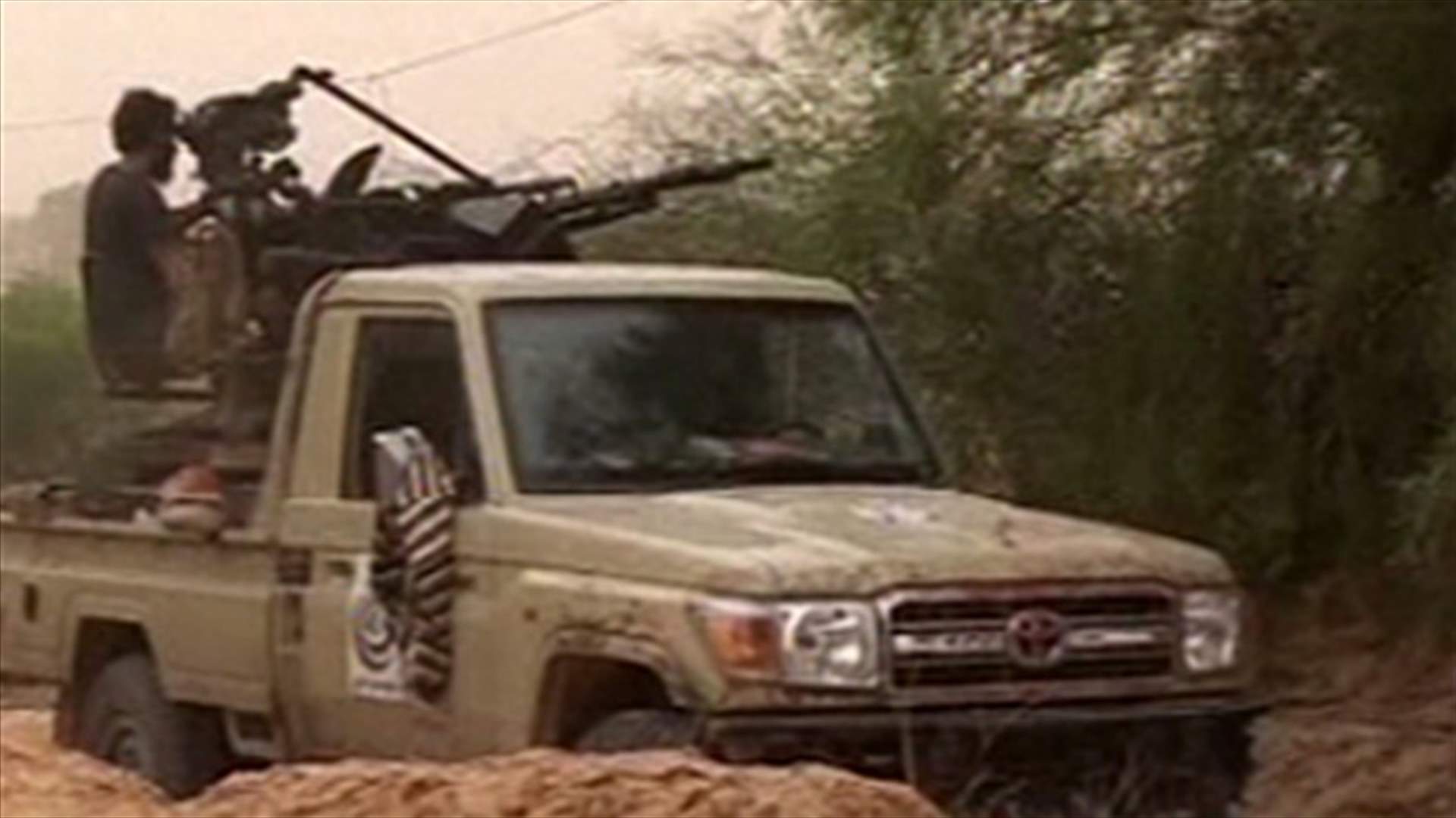 Rebels’ efforts to take Gaddafi’s hometown looming